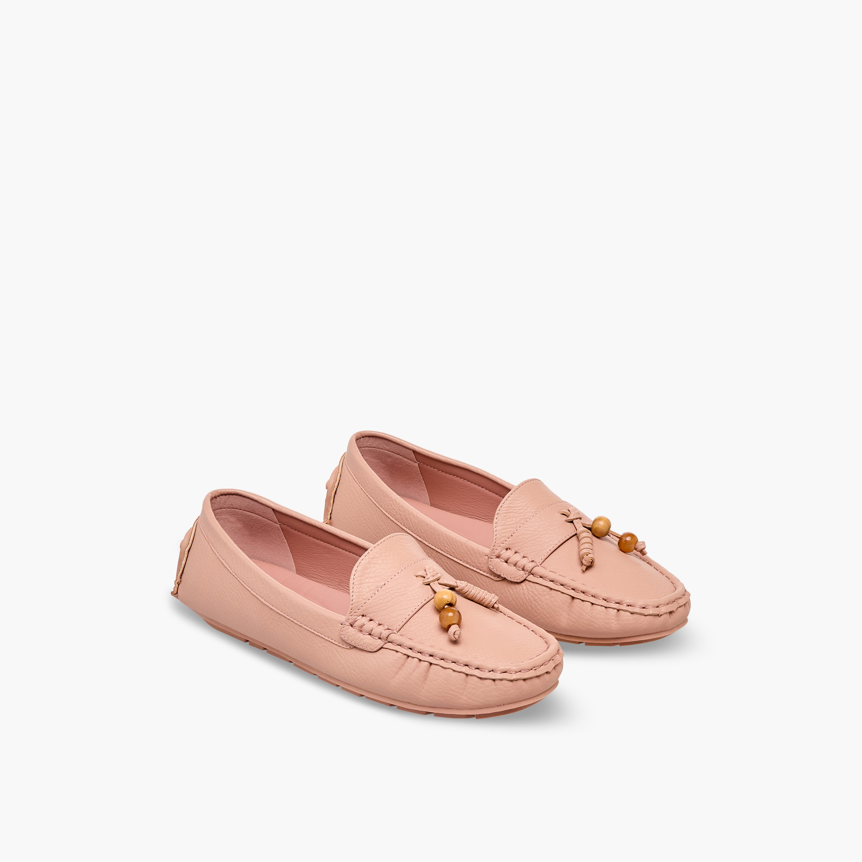 حذاء سهل الارتداء للنساء من لو كونفورت-women-shoes-loafersandmoccasins-image-1
