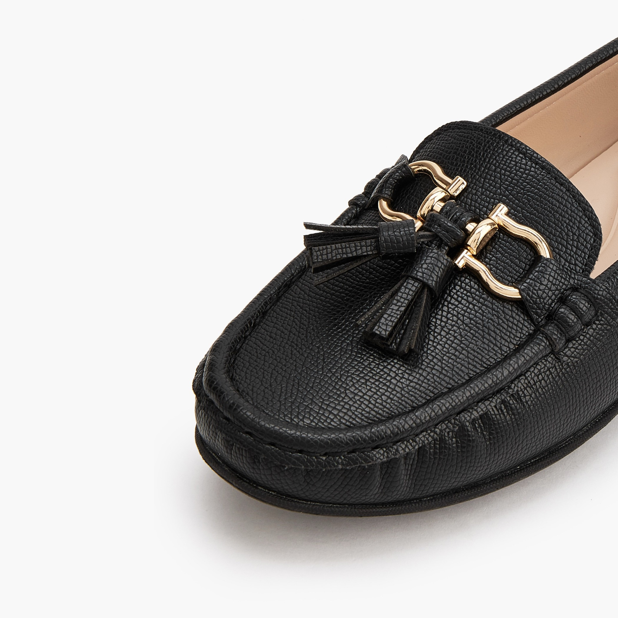 Le Confort Women Slip-On Loafers-women-shoes-loafersandmoccasins-image-5