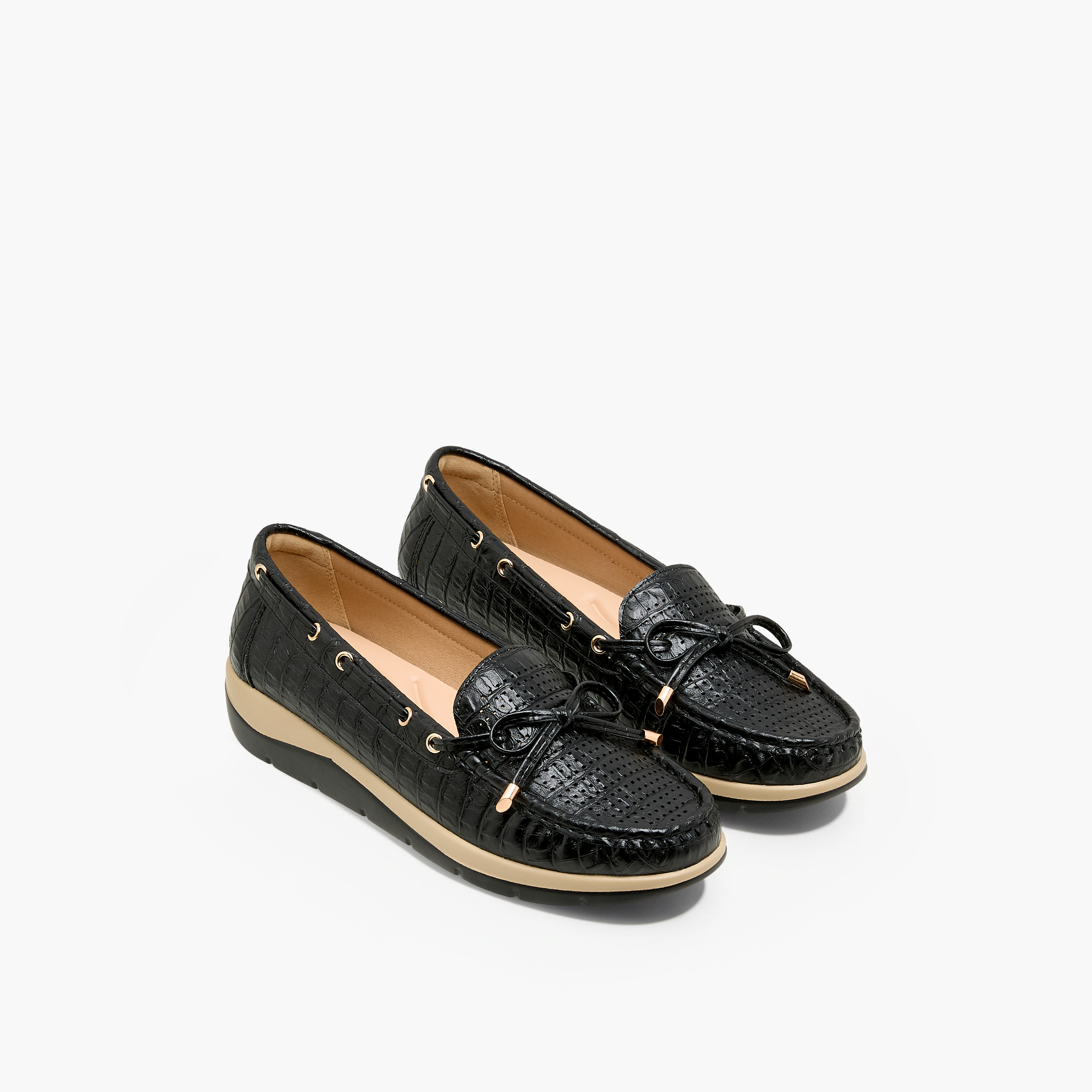 Le Confort Women Perforated Loafers-women-shoes-loafersandmoccasins-image-1