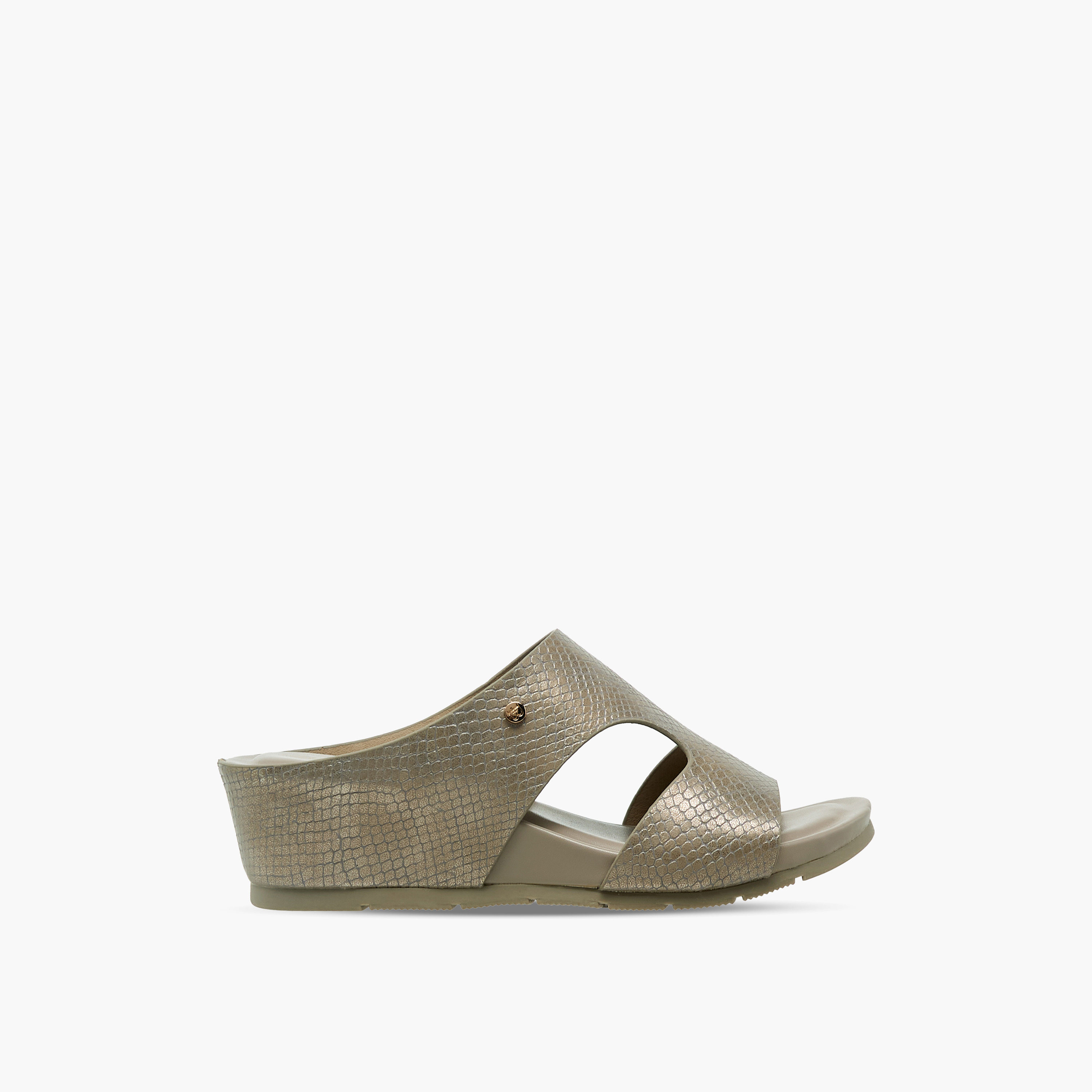 صندل بارز الملمس بكعب ويدج للنساء من فلورا بيلا-women-shoes-sandals-heeled-image-3