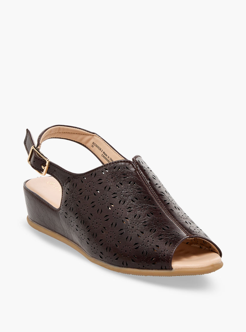 صندل مريح مفتوح من الأمام بتصميم قطع ليزر من لو كمفورت-women-shoes-sandals-heeled-image-2