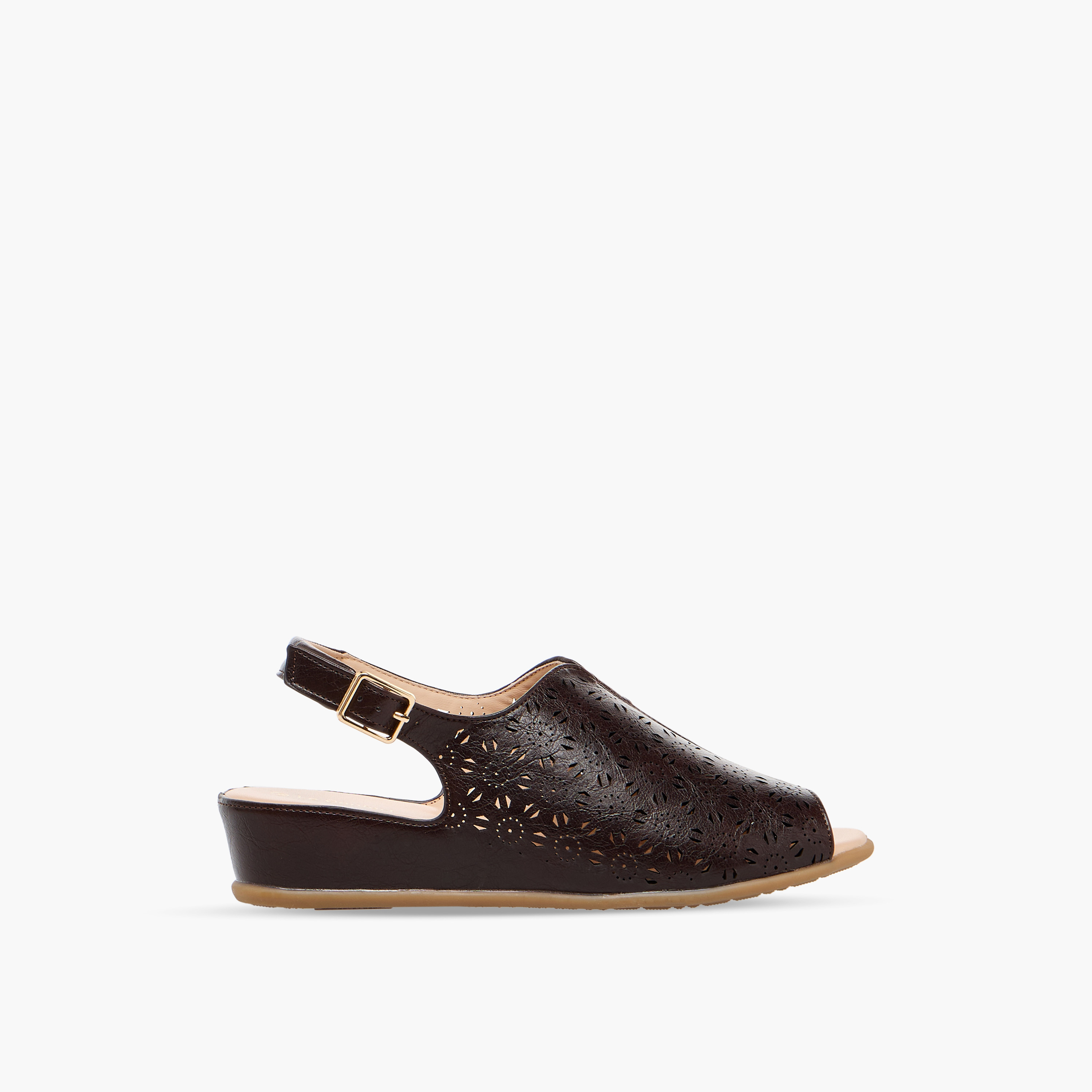 صندل مريح مفتوح من الأمام بتصميم قطع ليزر من لو كمفورت-women-shoes-sandals-heeled-image-3