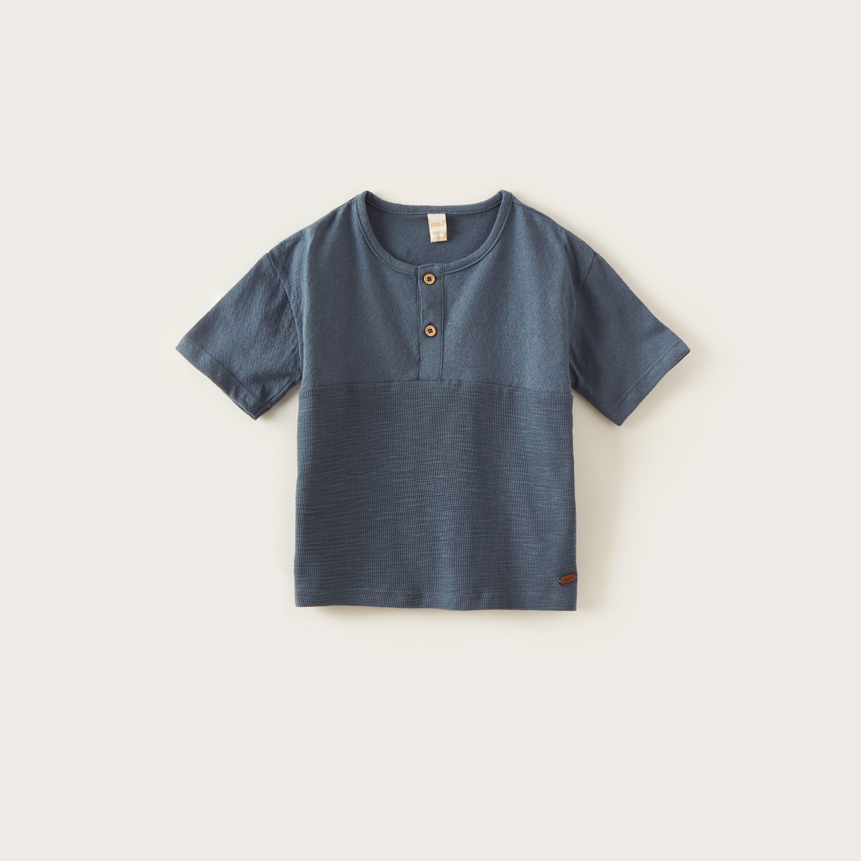 تيشيرت بألواح وياقة هينلي وأكمام قصيرة من جيجلز-baby-boys-clothing-tshirtsandpolos-image-1