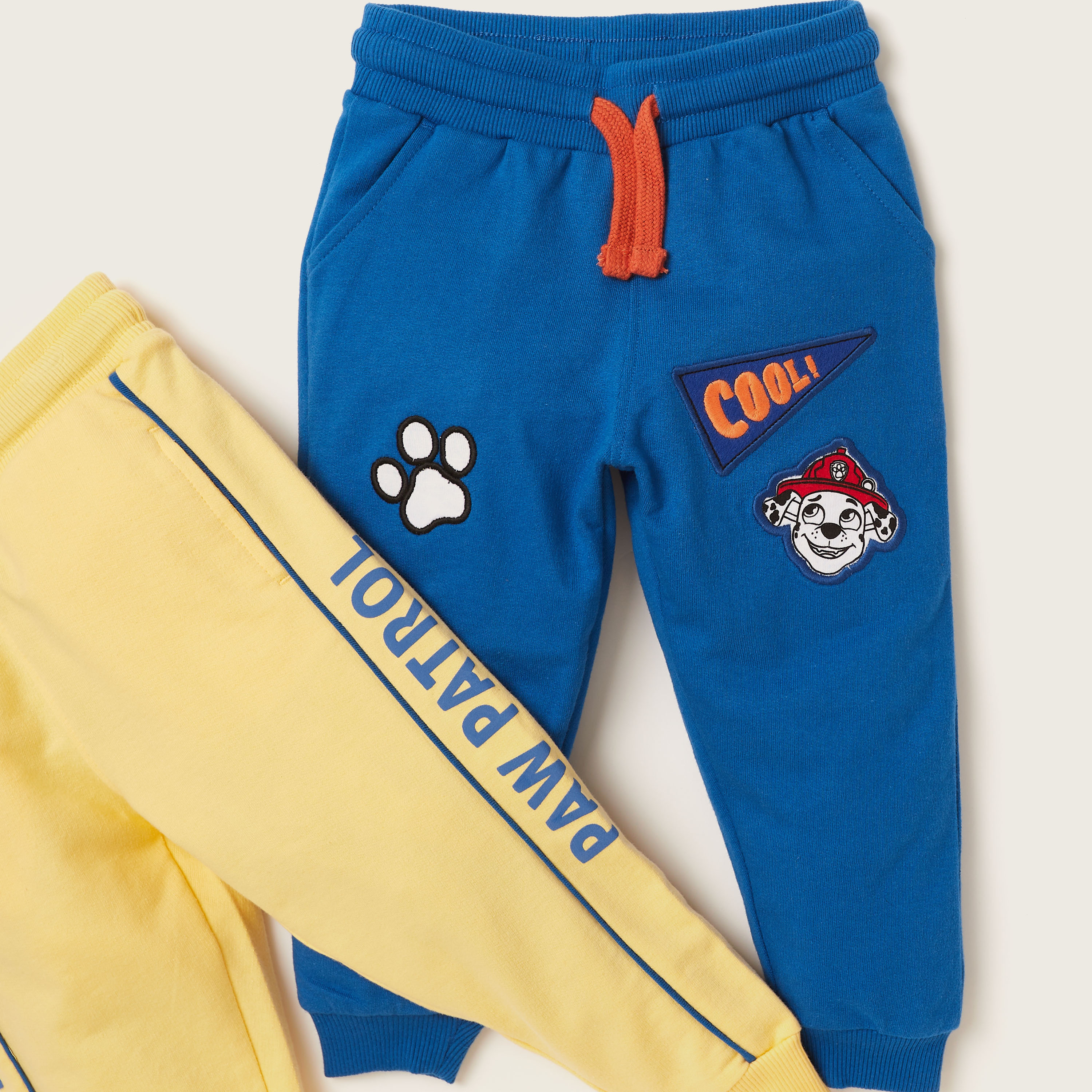 بناطيل محبوكة بطبعات باو باترول ورباط وجيوب - طقم من قطعتين-baby-boys-clothing-multipacks-image-4