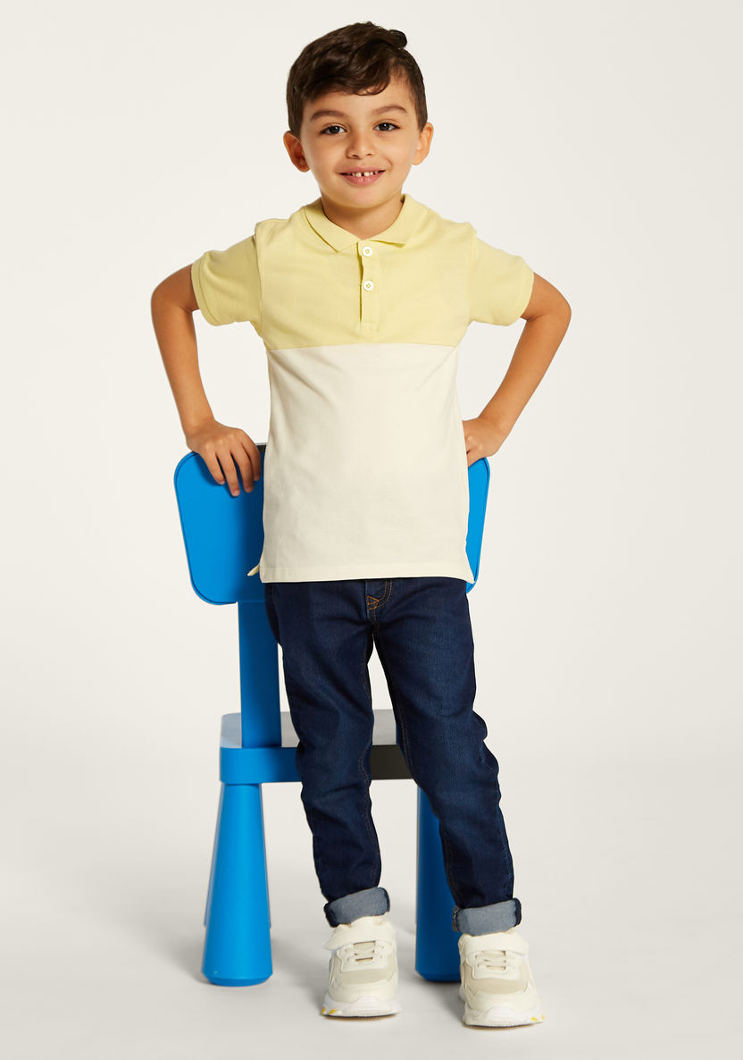 Juniors Colourblock Polo T-shirt with Short Sleeves and Button Closure-T Shirts-image-0