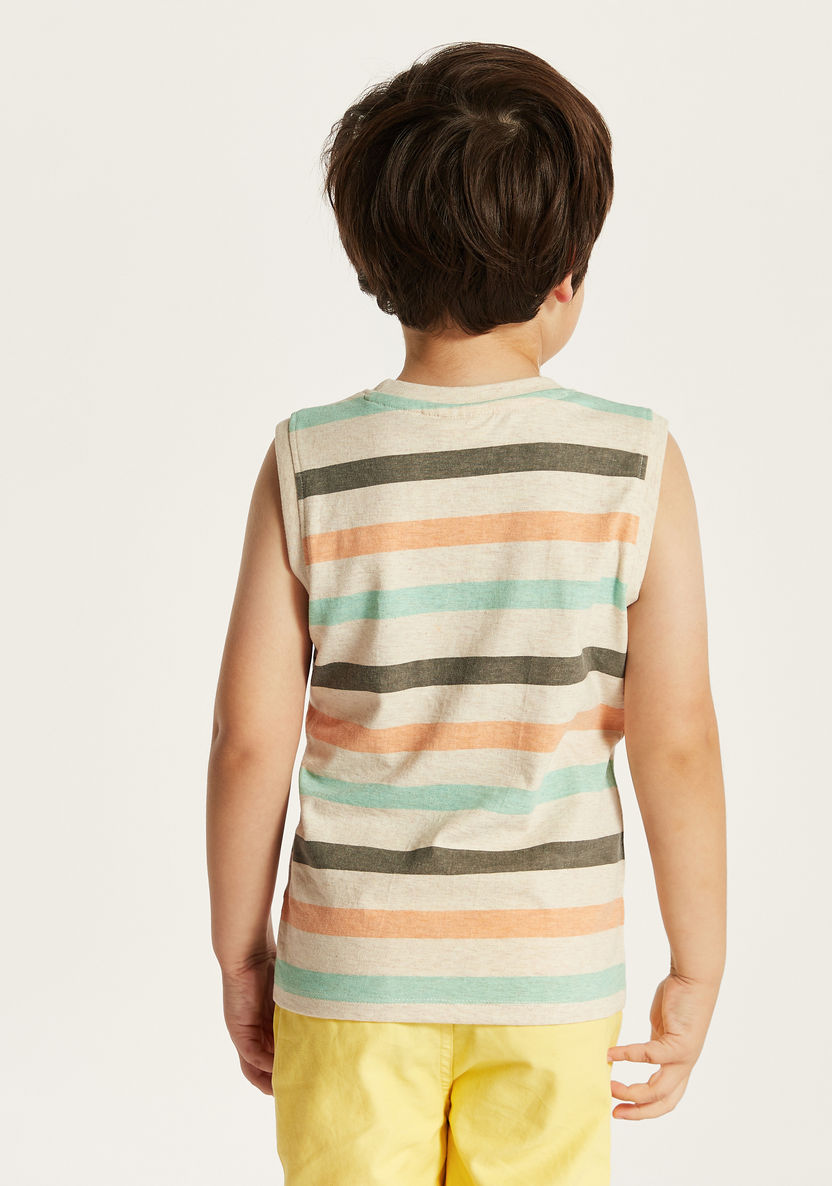 Juniors Printed Vest with Crew Neck-T Shirts-image-6