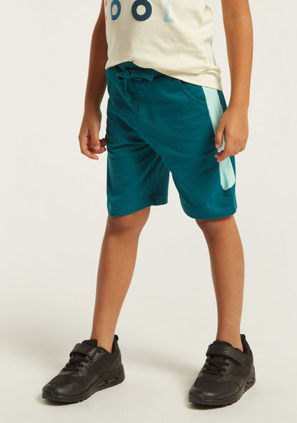 Juniors Panelled Shorts with Pockets and Drawstring Closure-Shorts-image-0