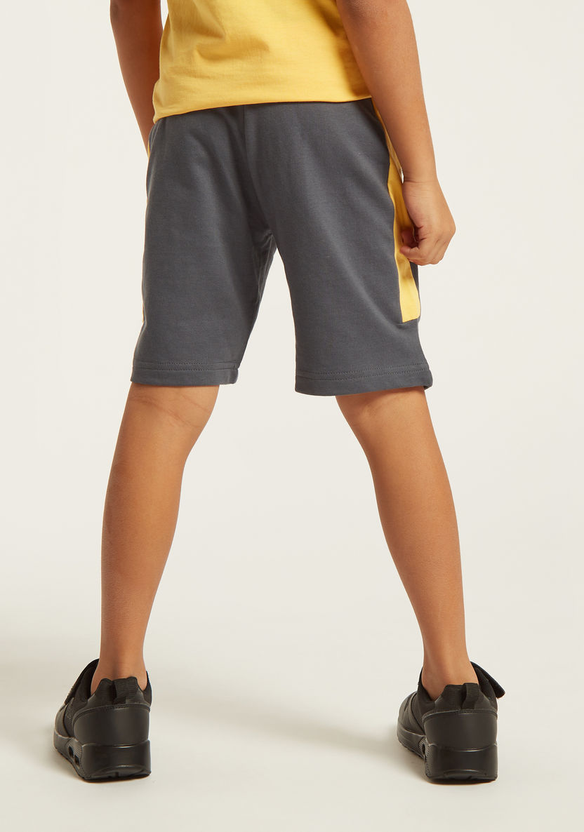 Juniors Panelled Shorts with Pockets and Drawstring Closure-Shorts-image-3