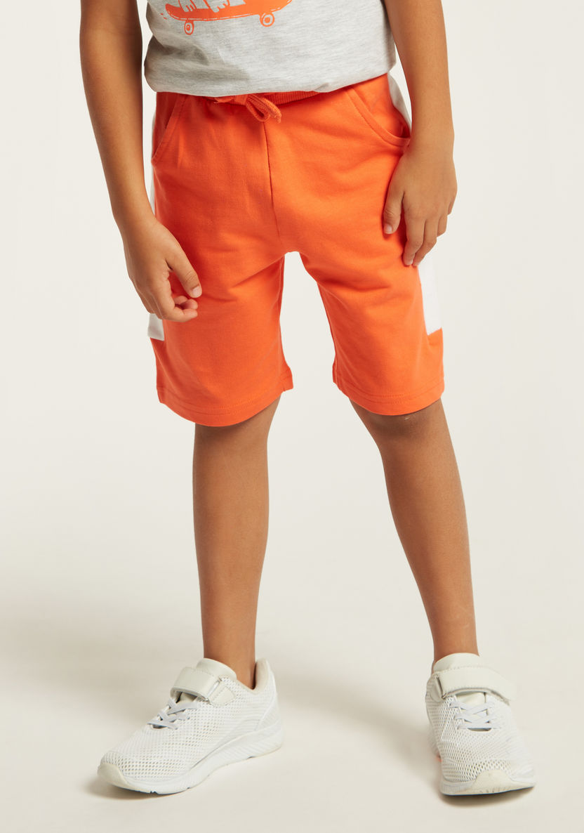 Juniors Panelled Shorts with Pockets and Drawstring Closure-Shorts-image-0