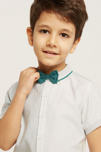 Juniors Solid Shirt with Button Closure and Bow Detail