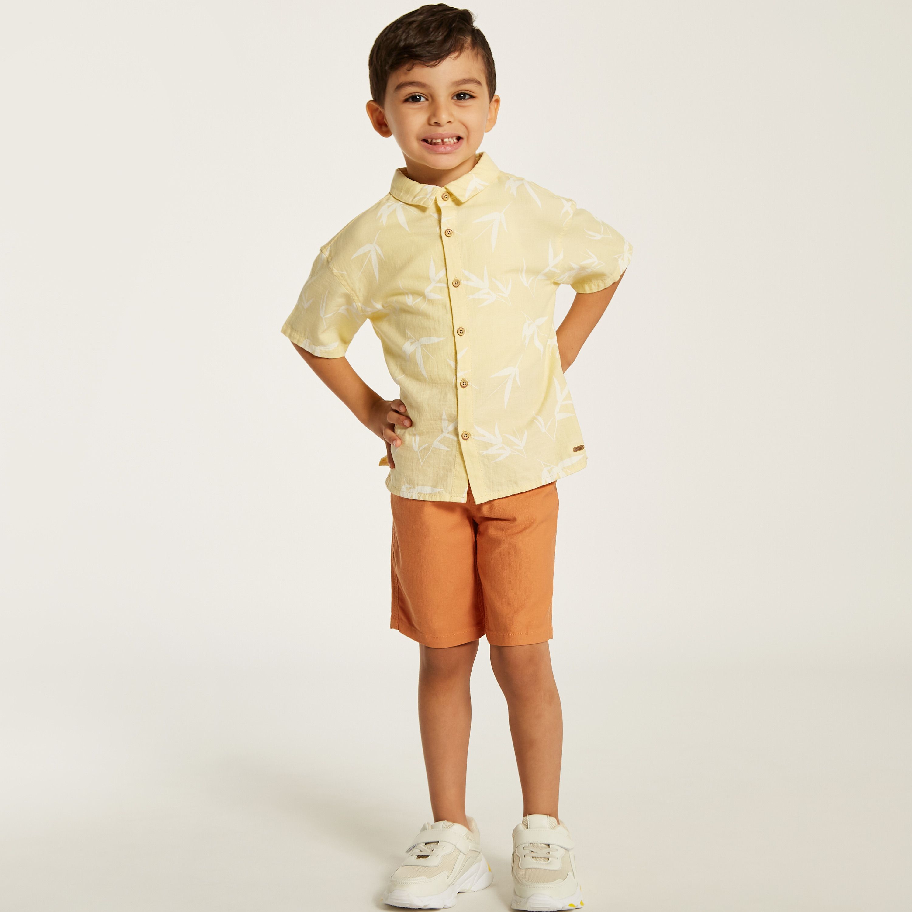 Juniors Solid Mid-Rise Shorts with Button Closure and Pockets-baby-boys-clothing-bottoms-shorts-image-2