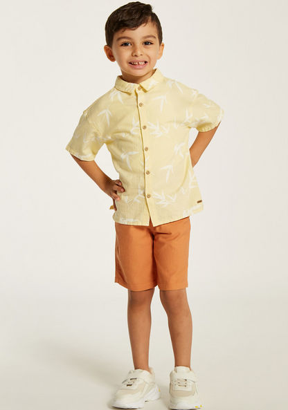 Juniors Solid Mid-Rise Shorts with Button Closure and Pockets-Shorts-image-1