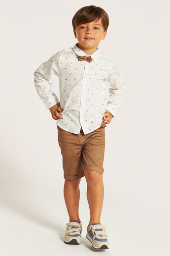 Juniors Printed Shirt with Shorts and Bow Tie