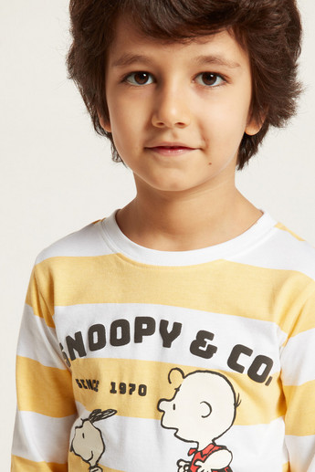 Snoopy Printed T-shirt with Crew Neck and Long Sleeves
