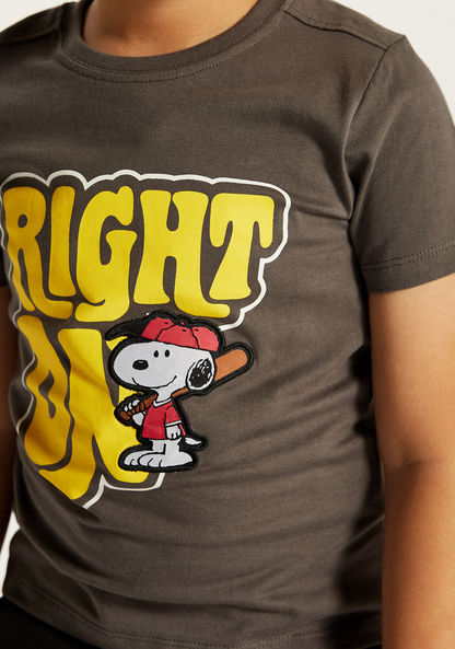 Snoopy Print T-shirt with Crew Neck and Short Sleeves