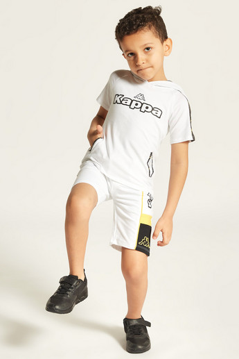 Kappa Logo Print Hooded T-shirt with Short Sleeves and Pockets