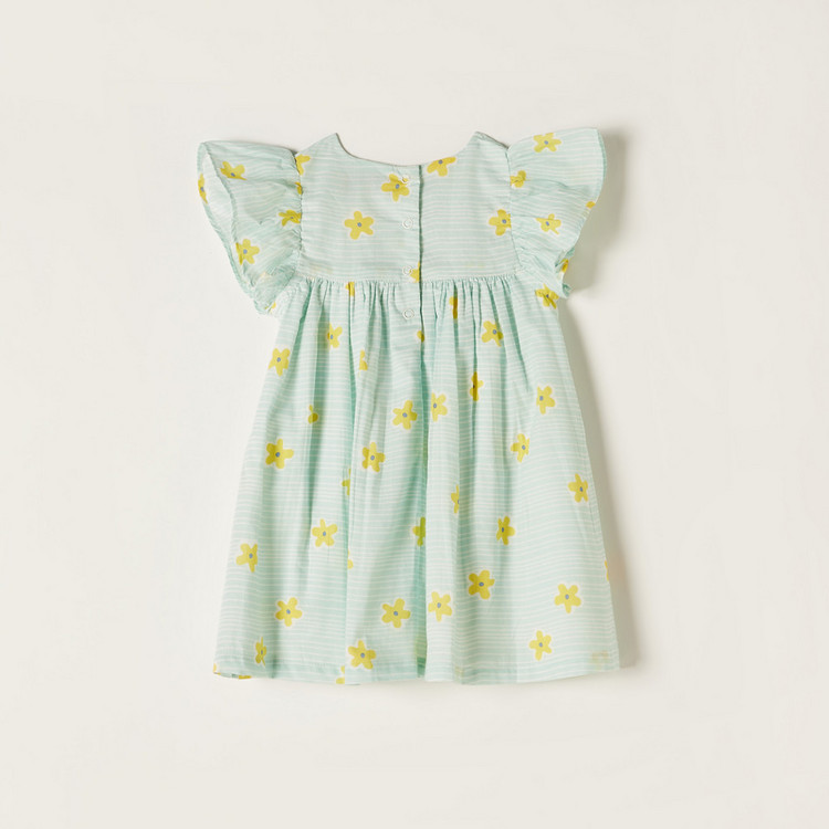 Juniors Floral Print Dress with Round Neck and Button Closure