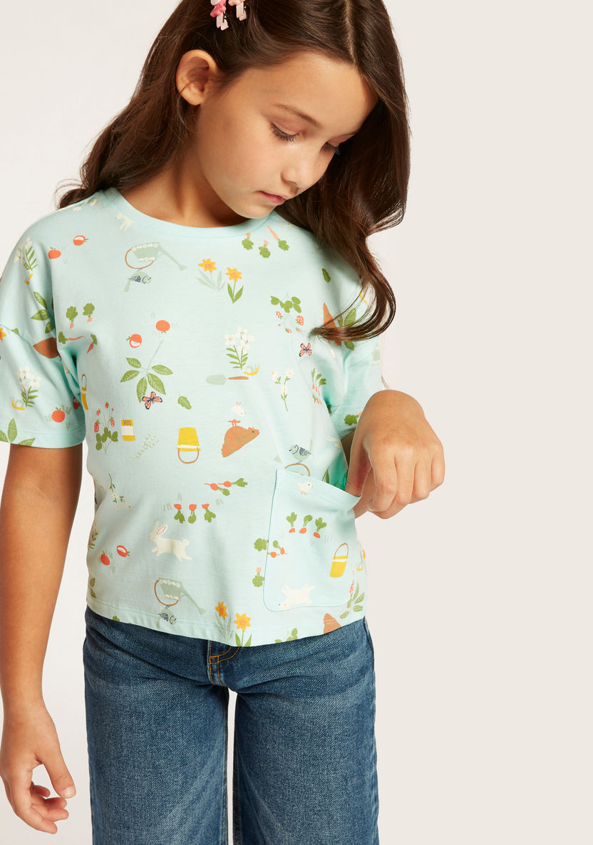 Juniors All-Over Print T-shirt with Drop Shoulder Sleeves and Pocket Detail-T Shirts-image-2