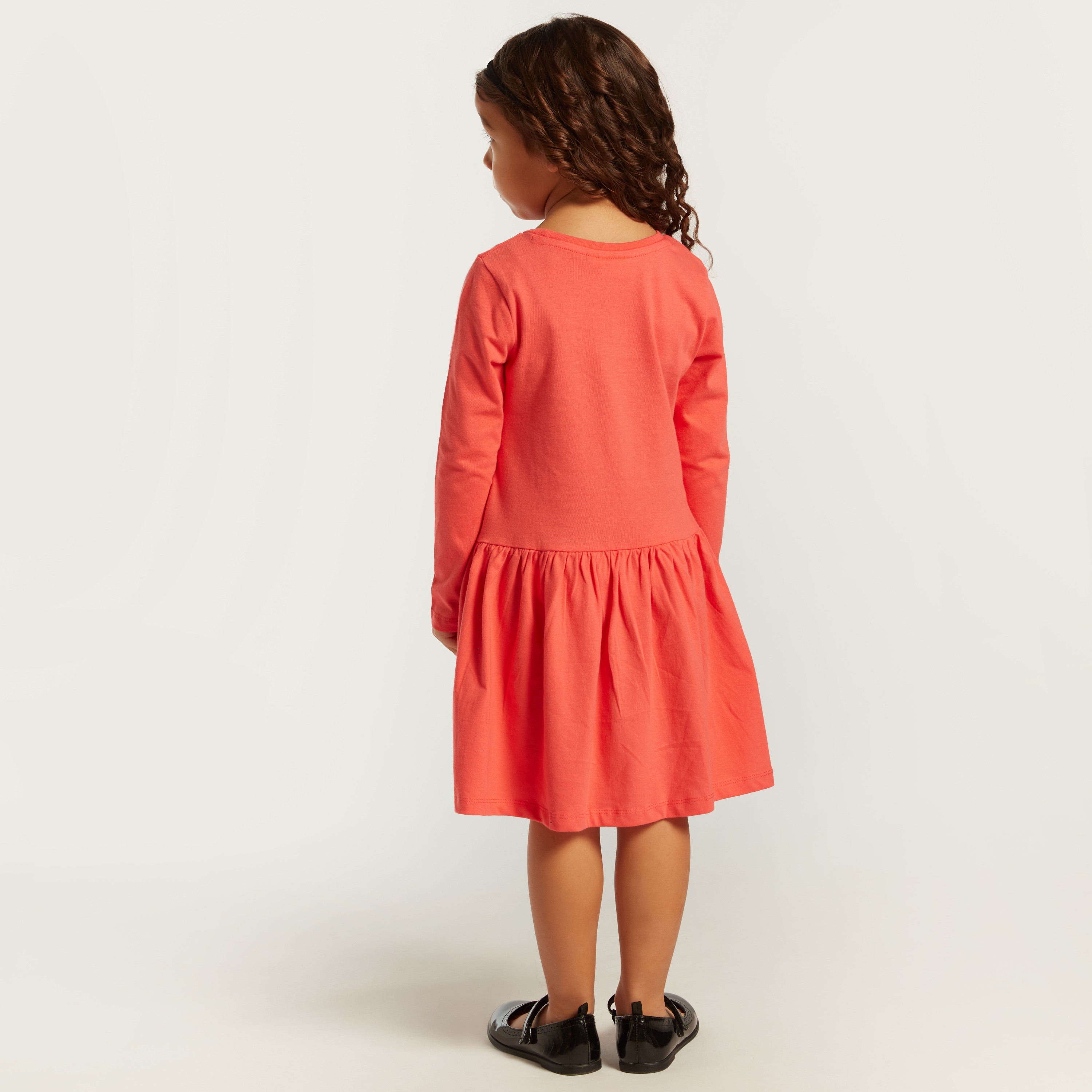 فستان بأكمام طويلة وخصر منسدل وطبعات من جونيورز-girls-clothing-dressesandjumpsuits-image-4