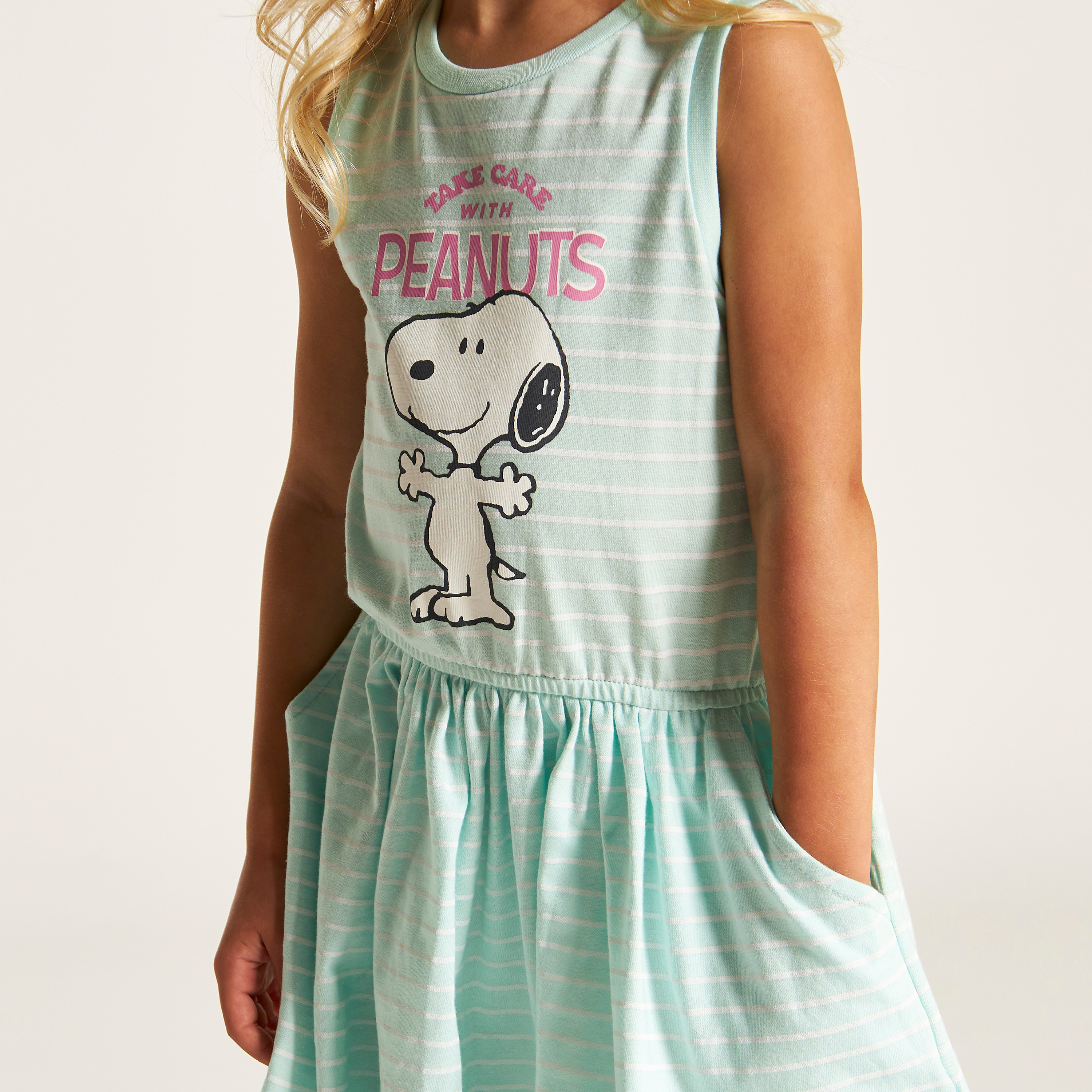 Peanuts Print Sleeveless Dress with Pockets-girls-clothing-dressesandjumpsuits-image-3