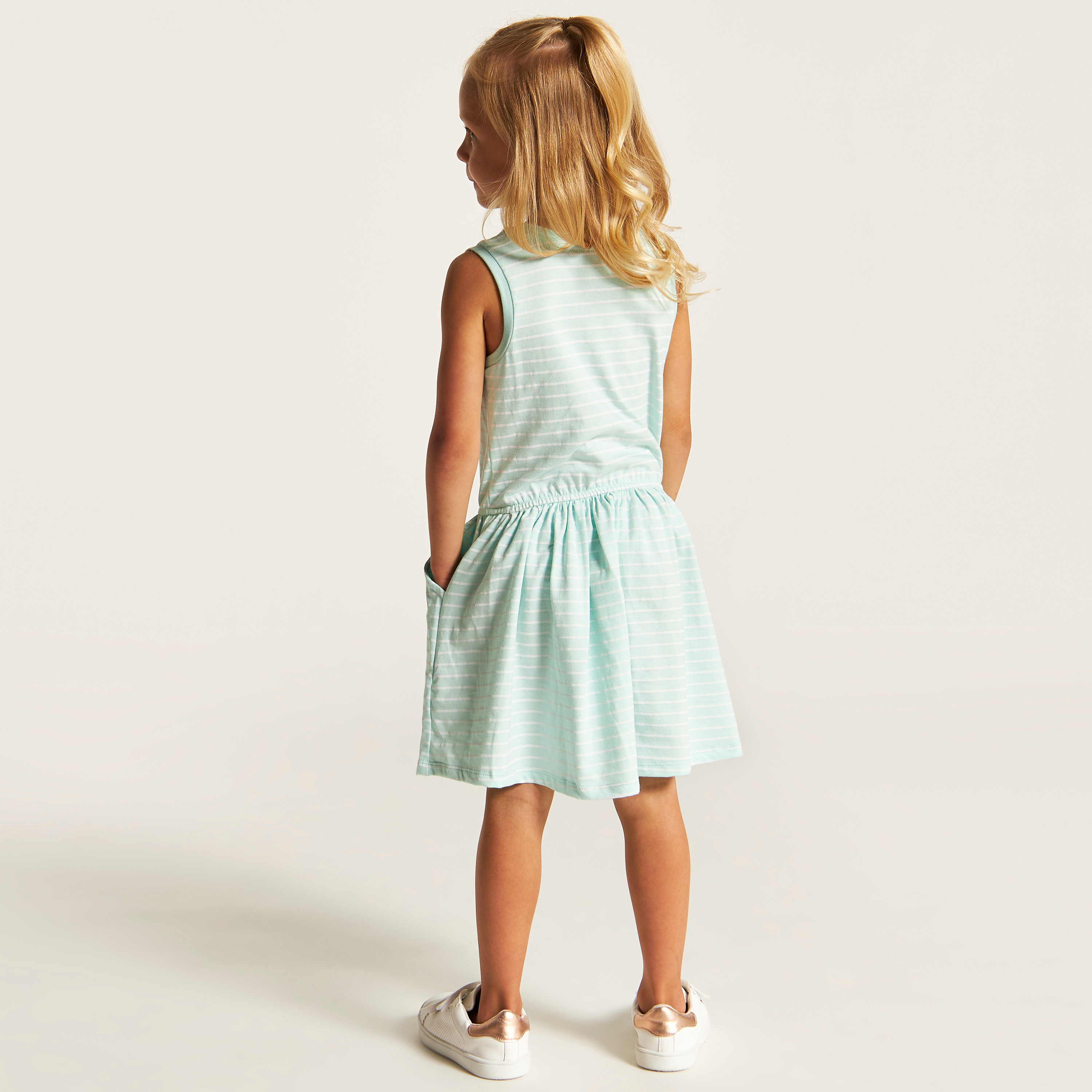 Peanuts Print Sleeveless Dress with Pockets-girls-clothing-dressesandjumpsuits-image-4