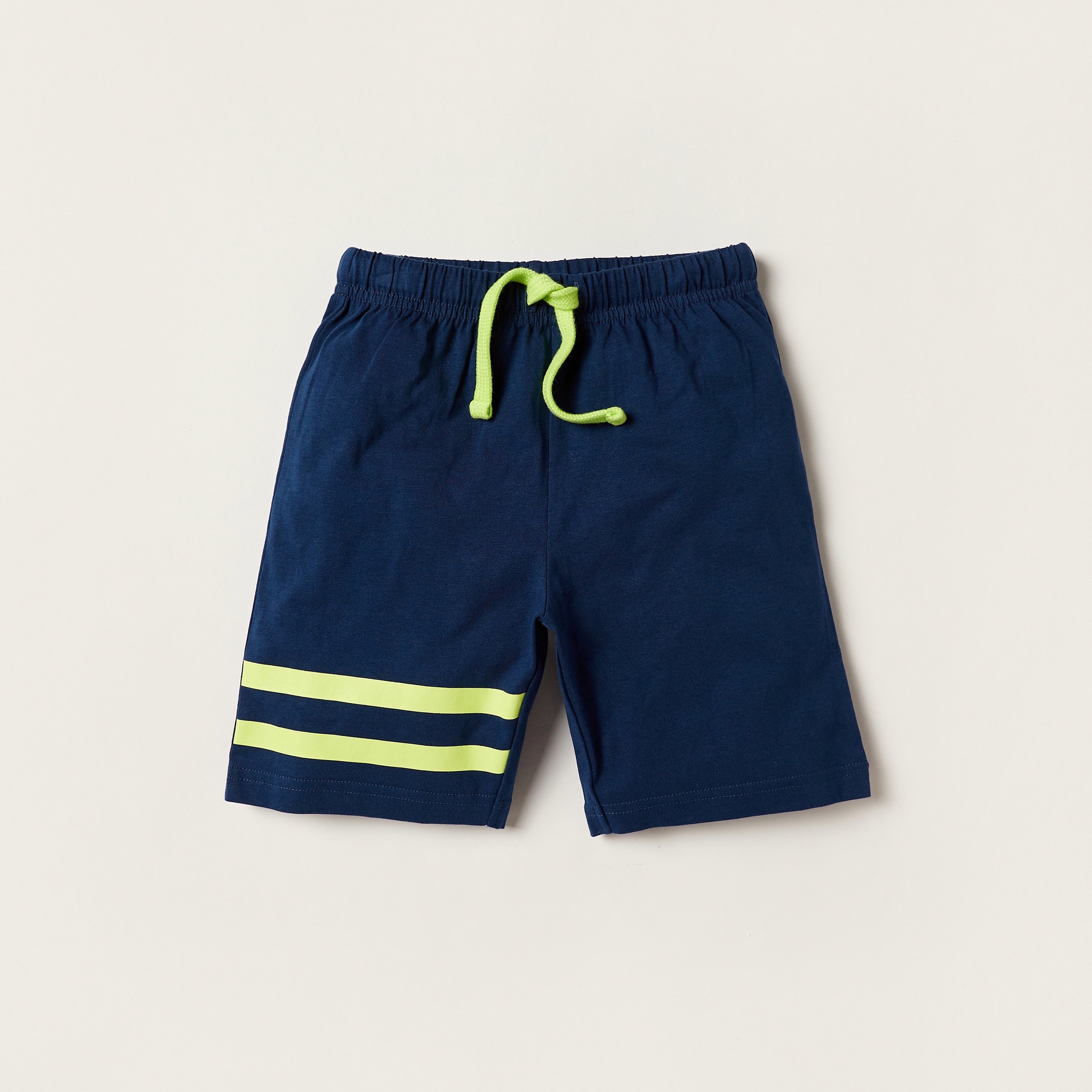 طقم شورت وتيشيرت بياقة ضيقة وطبعات من جونيورز-boys-clothing-nightwear-image-3