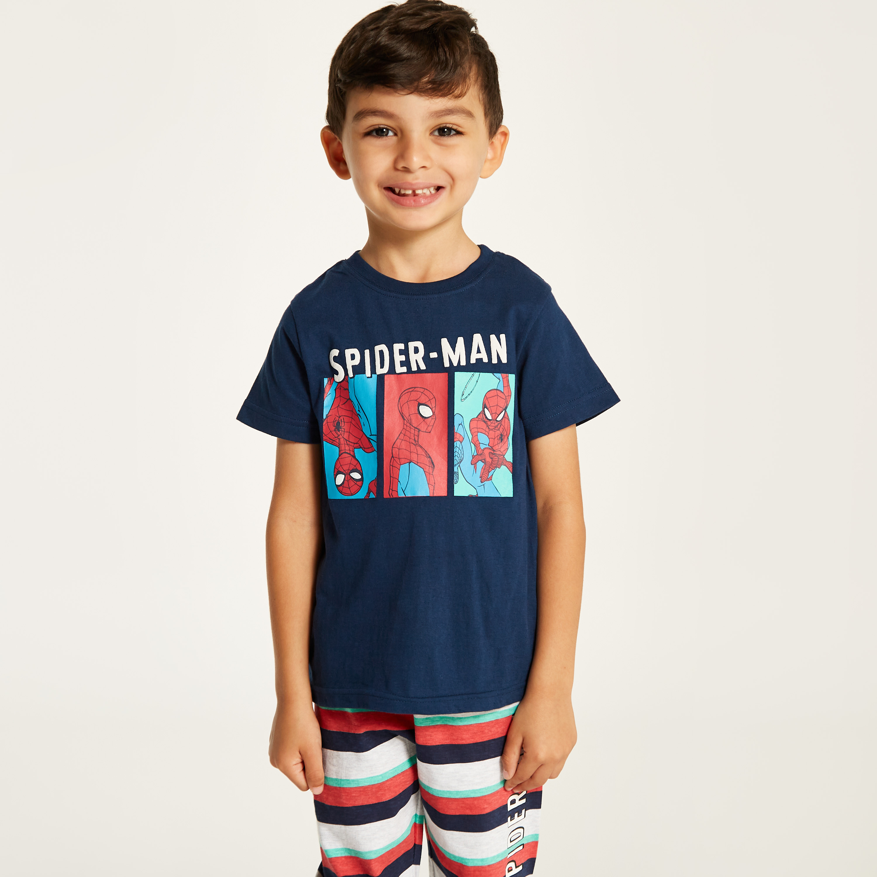 طقم بنطلون بيجاما وتيشيرت بطبعات سبايدرمان-boys-clothing-nightwear-image-2