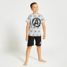 Avengers Print Crew Neck T-shirt and Shorts Set