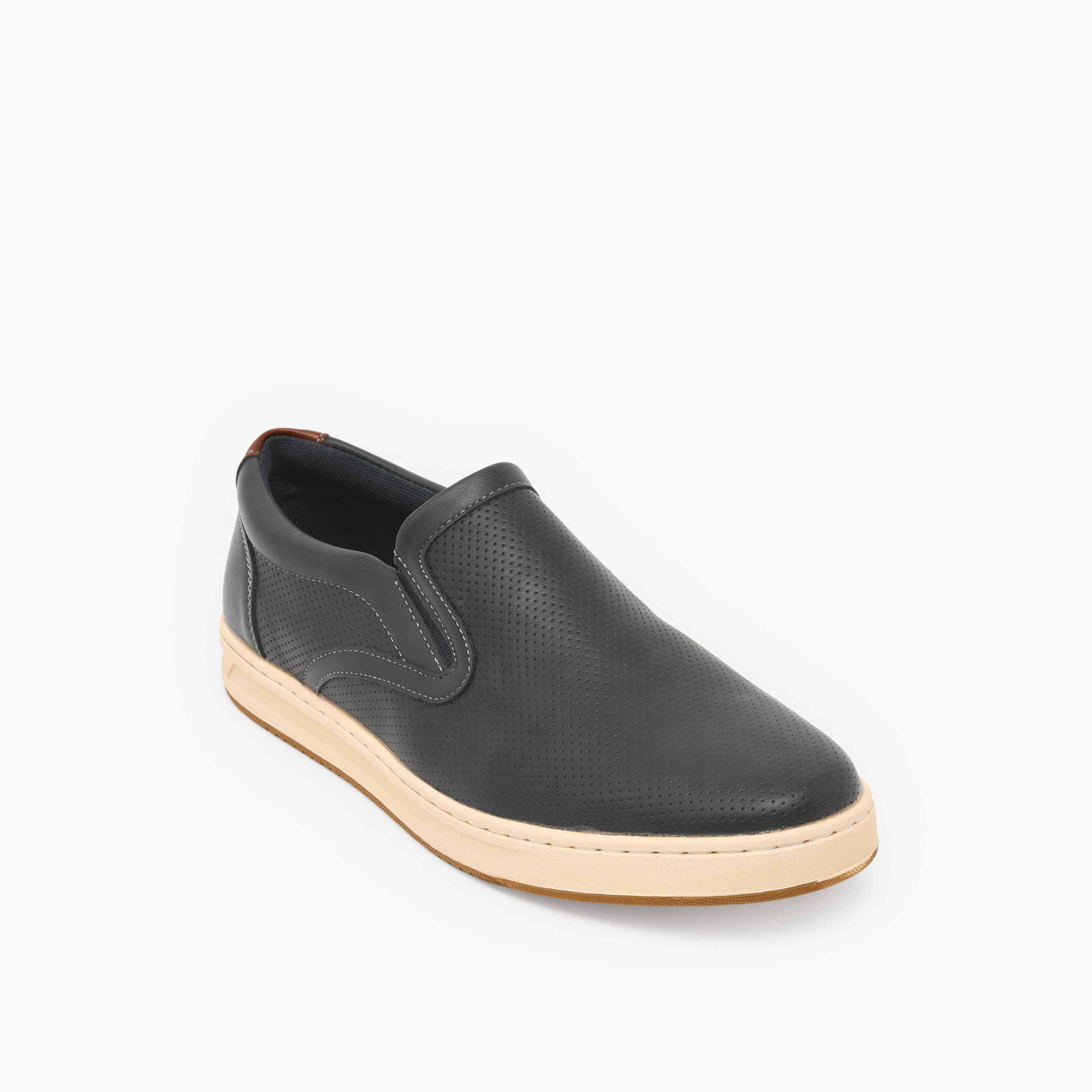 حذاء سهل الارتداء للرجال من أل بي أل من شو إكسبريس-men-shoes-loafersandmoccasins-image-2