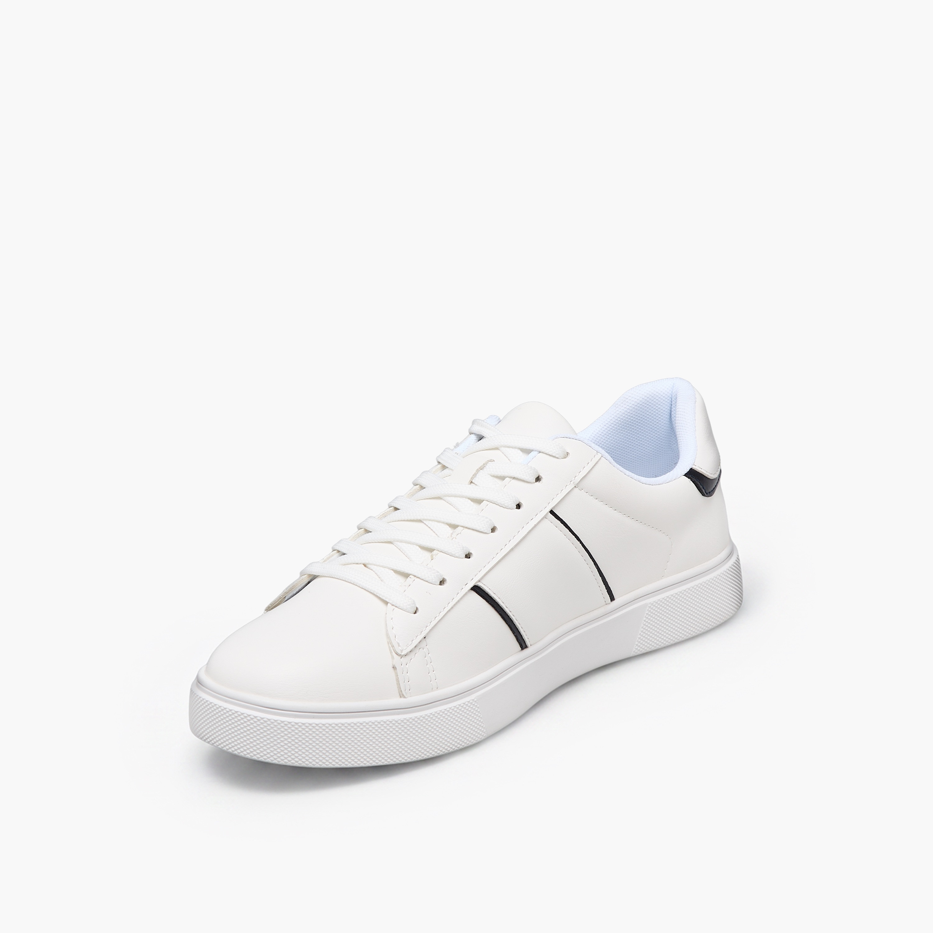 حذاء سنيكرز بطول الكاحل ورباط إغلاق للرجال من إل بي إل من شو إكسبريس-men-shoes-sneakers-image-12