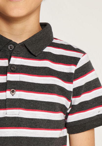 Juniors Striped Polo T-shirt with Short Sleeves and Button Closure