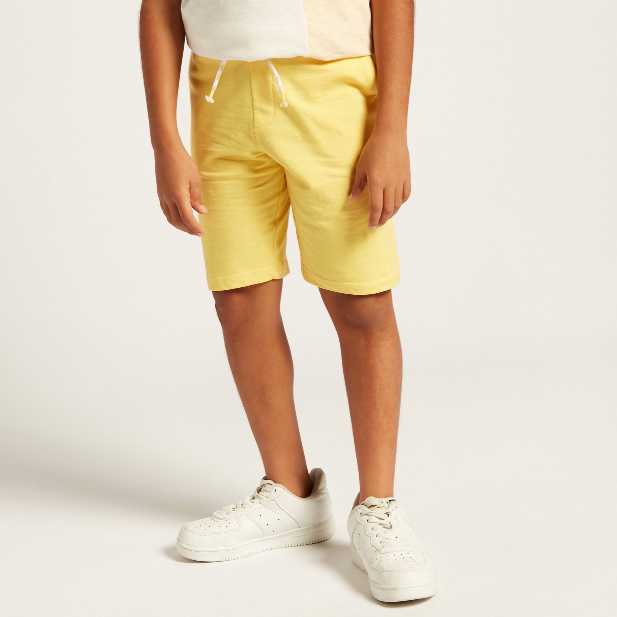 Juniors Solid Shorts with Elasticated Waistband and Pockets-boys-clothing-bottoms-shorts-image-2