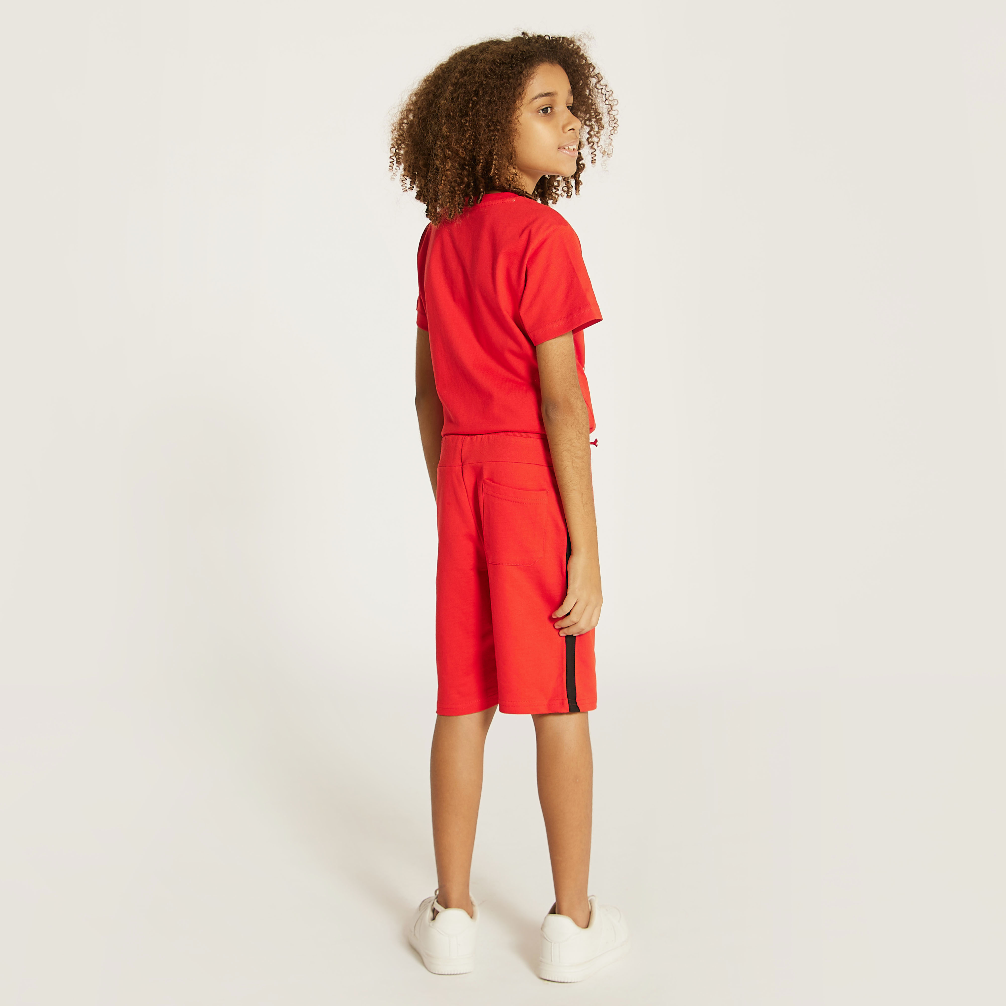 Juniors Panelled Shorts with Drawstring Closure and Pockets-boys-clothing-bottoms-shorts-image-4
