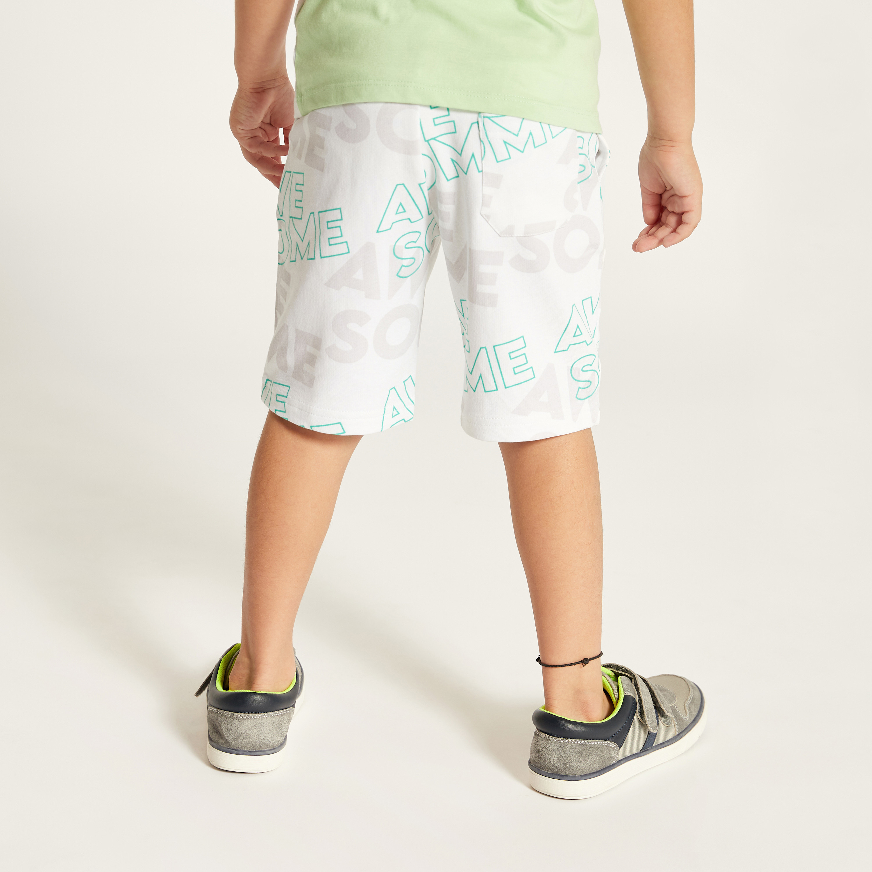 شورت بجيوب ورباط إغلاق وطبعات من جونيورز-boys-clothing-bottoms-shorts-image-4