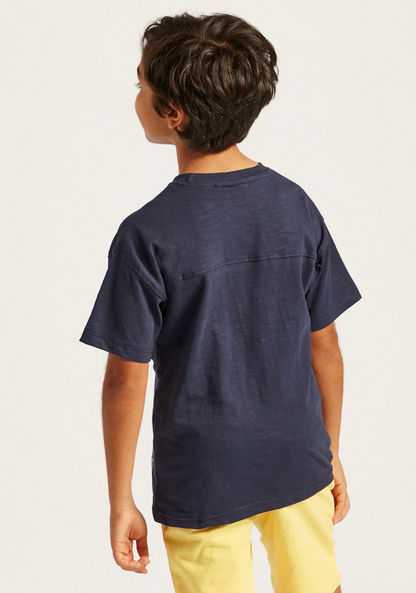 Juniors Solid T-shirt with Crew Neck and Pocket