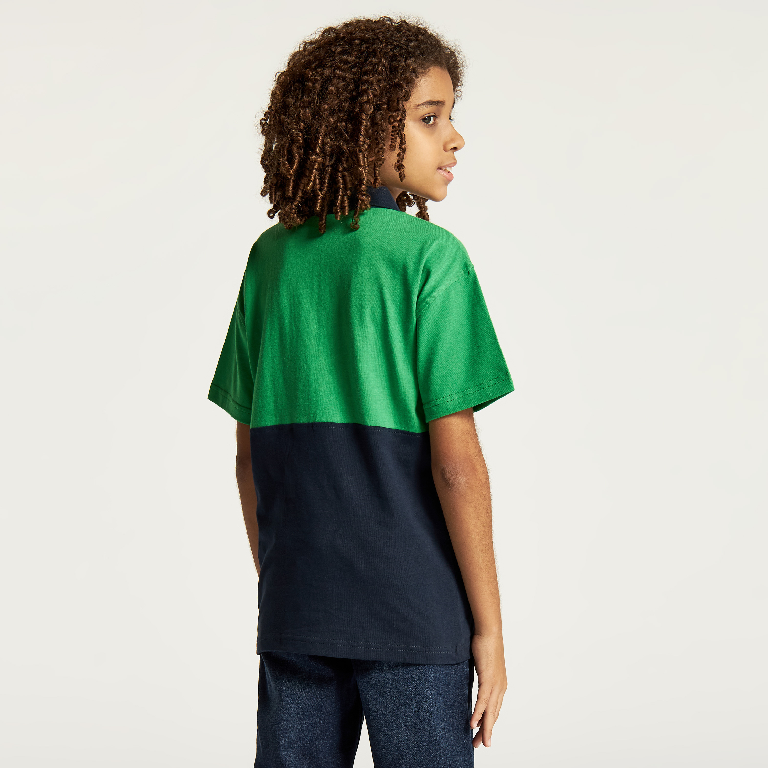 تيشيرت بولو بقوالب ملونة وأكمام قصيرة من جونيورز-boys-clothing-tshirtsandpolos-image-4
