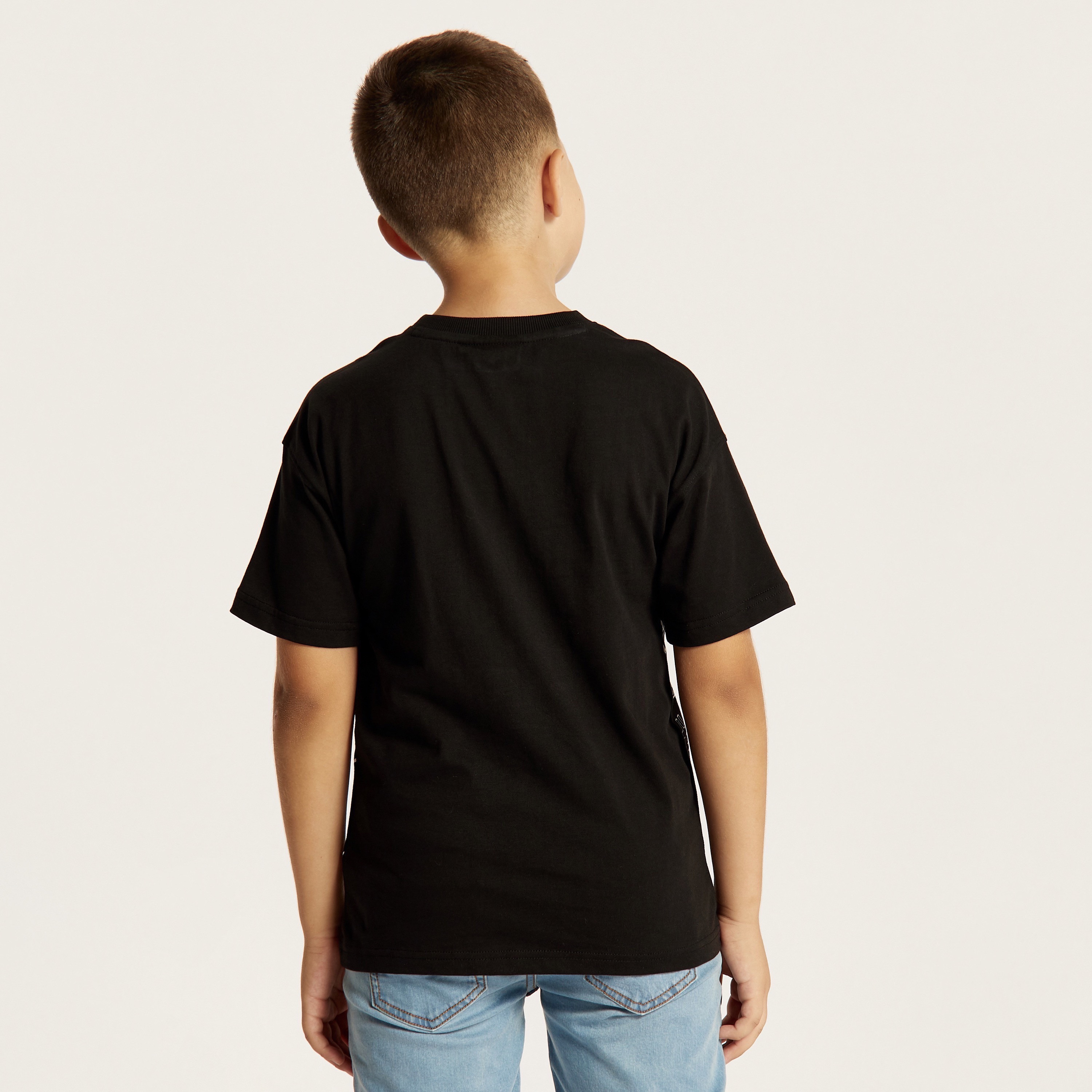 تيشيرت بياقة ضيقة وأكمام قصيرة وطبعات من جونيورز-boys-clothing-tshirtsandpolos-image-4