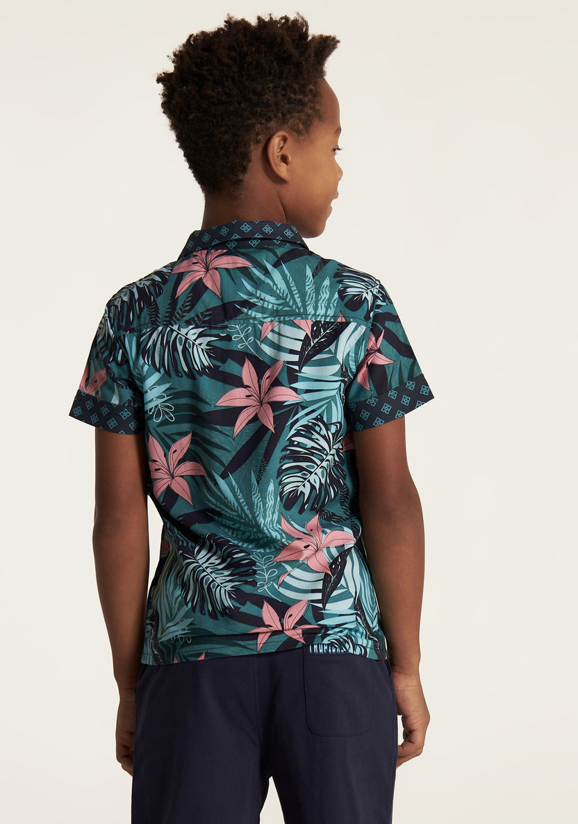 Juniors All Over Print Shirt with Short Sleeves and Button Closure-Shirts-image-3