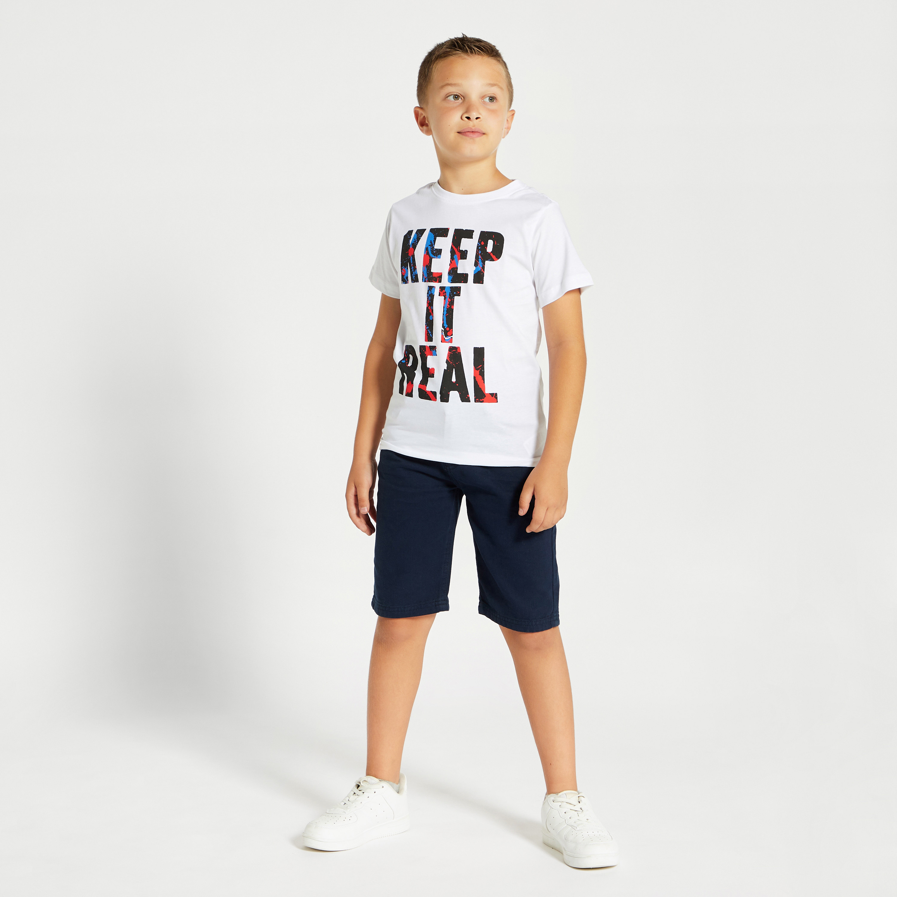 Juniors Solid Denim Shorts with Pockets and Button Closure-boys-clothing-bottoms-shorts-image-2