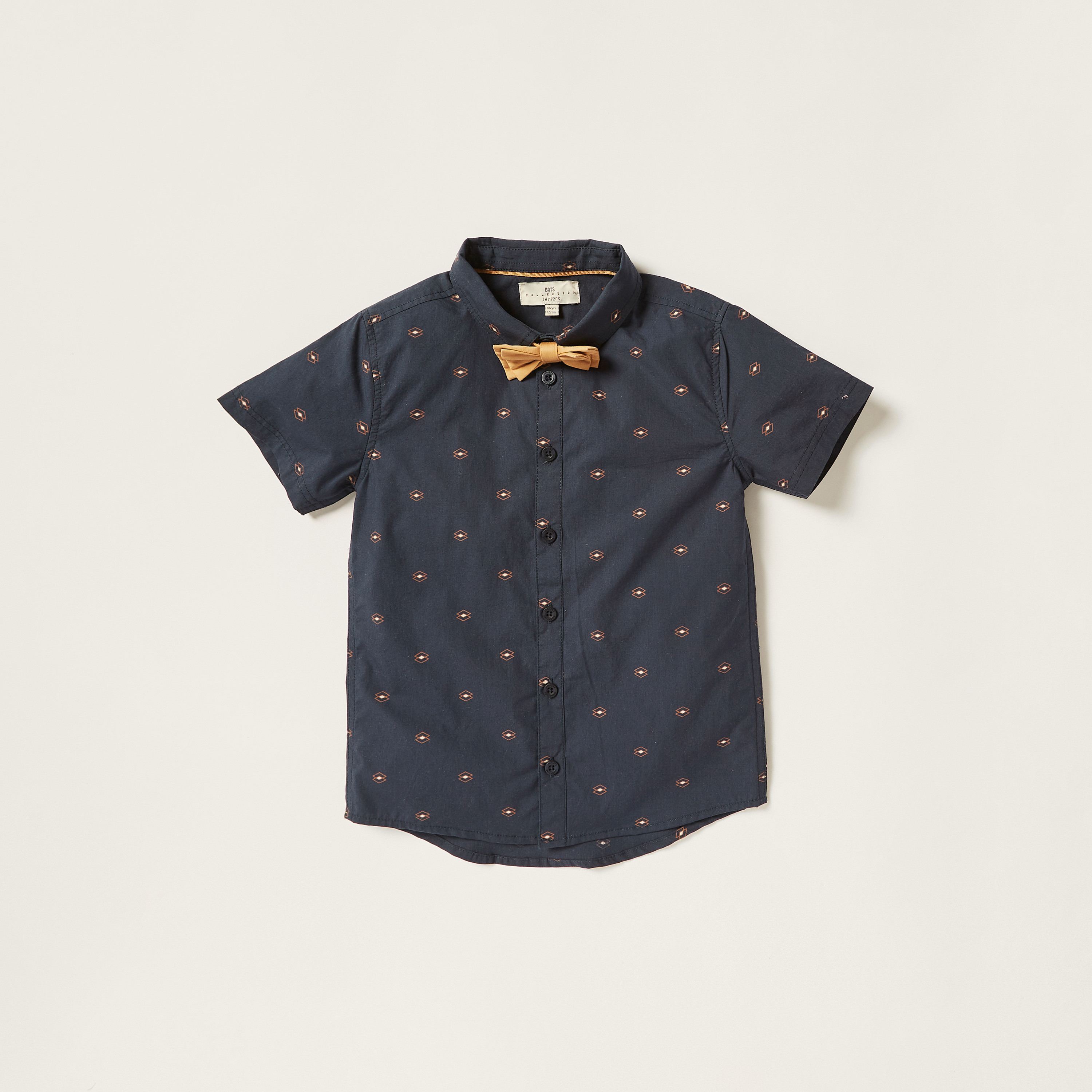 طقم قميص بطبعات وشورت وحمالات من جونيورز-boys-clothing-setsandcoords-image-2