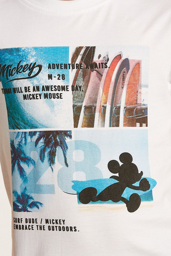 Disney Mickey Mouse Print T-shirt with Round Neck and Short Sleeves