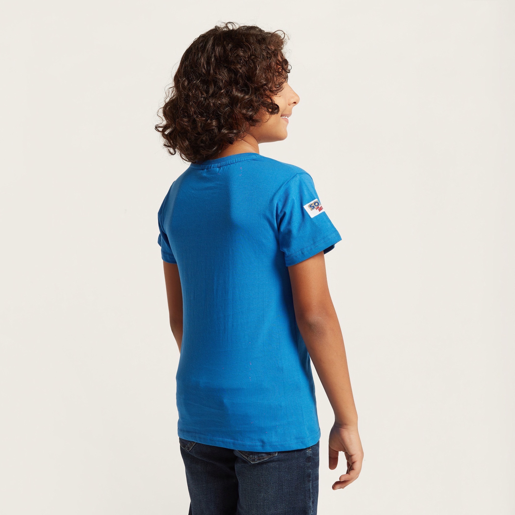 تيشيرت بأكمام قصيرة وياقة ضيقة وطبعات سونيك من هاسبرو-boys-clothing-tshirtsandpolos-image-4