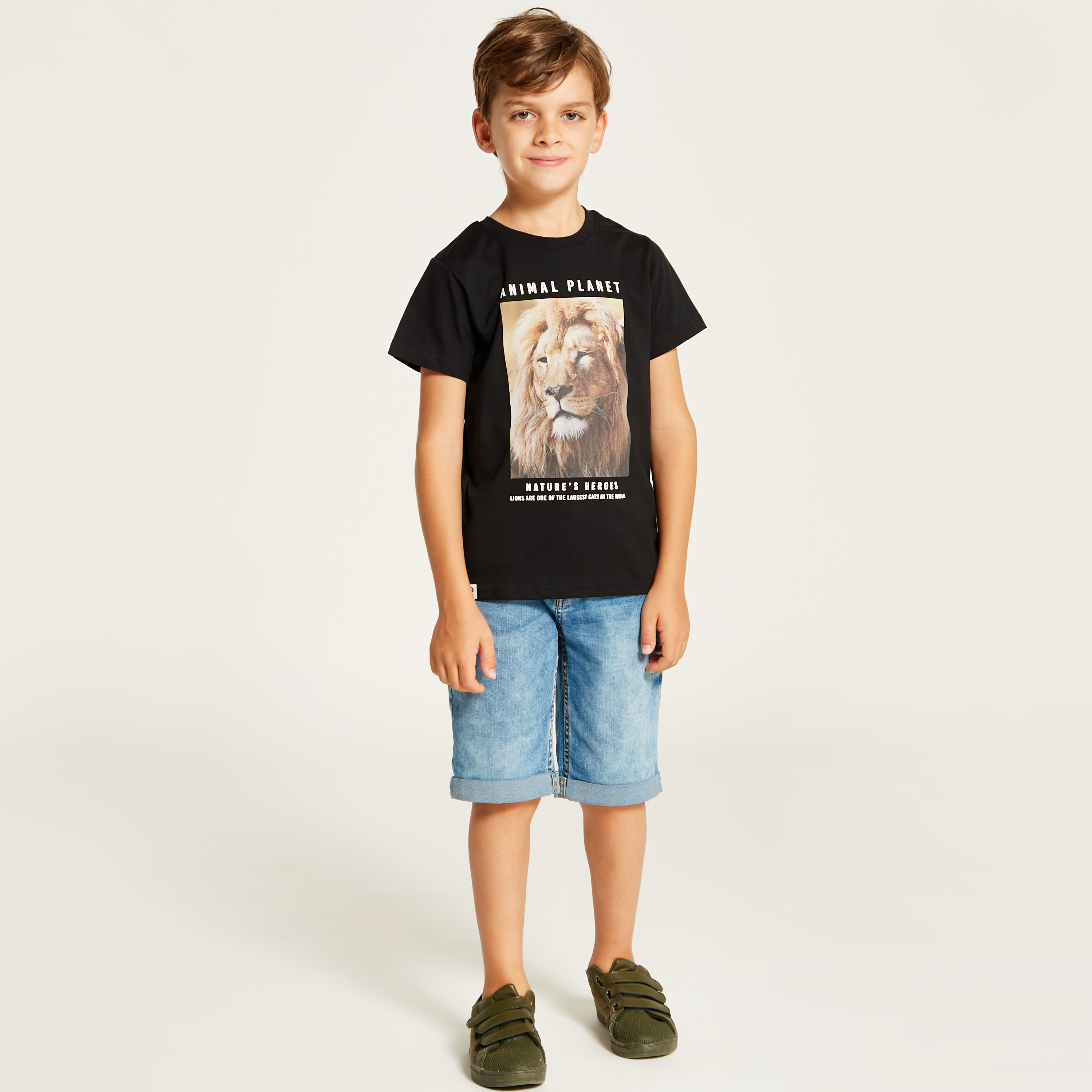تيشيرت بياقة ضيقة وأكمام قصيرة وطبعات من جونيورز-boys-clothing-tshirtsandpolos-image-1