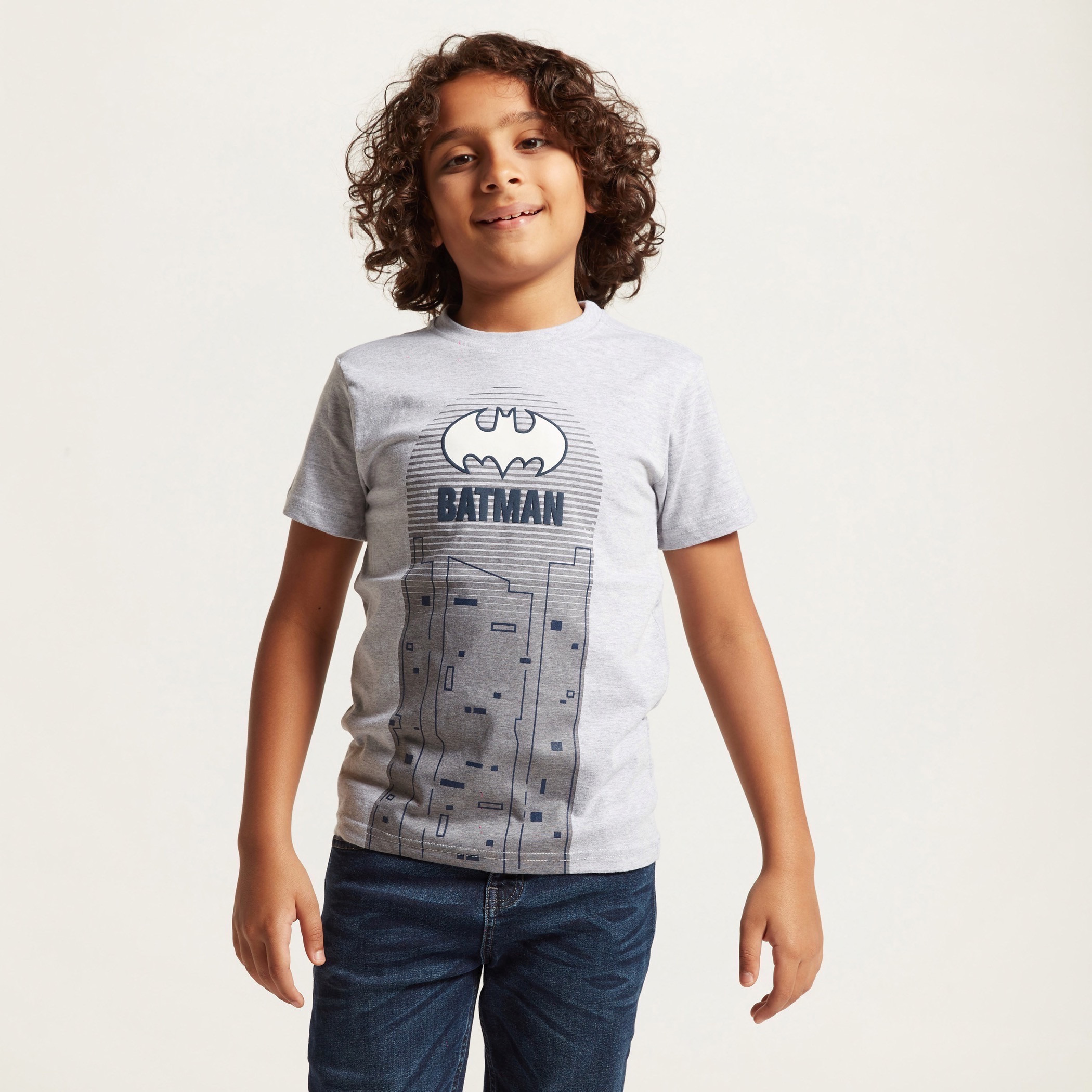 تيشيرت بياقة ضيّقة وأكمام قصيرة وطبعات باتمان-boys-clothing-tshirtsandpolos-image-1