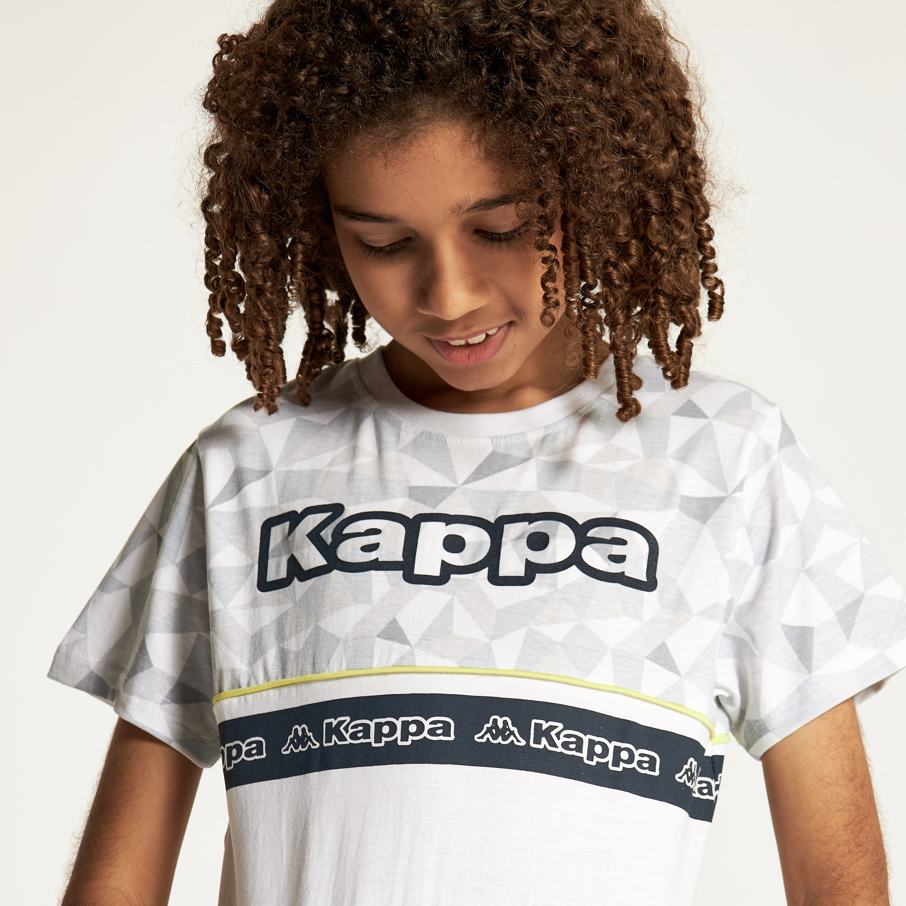 تيشيرت بياقة ضيّقة وأكمام قصيرة وطبعات من كابا-sports-boys-clothing-tops-image-3