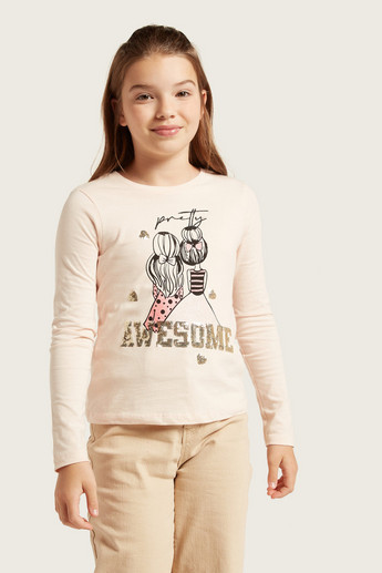 Juniors Graphic Print T-shirt with Long Sleeves