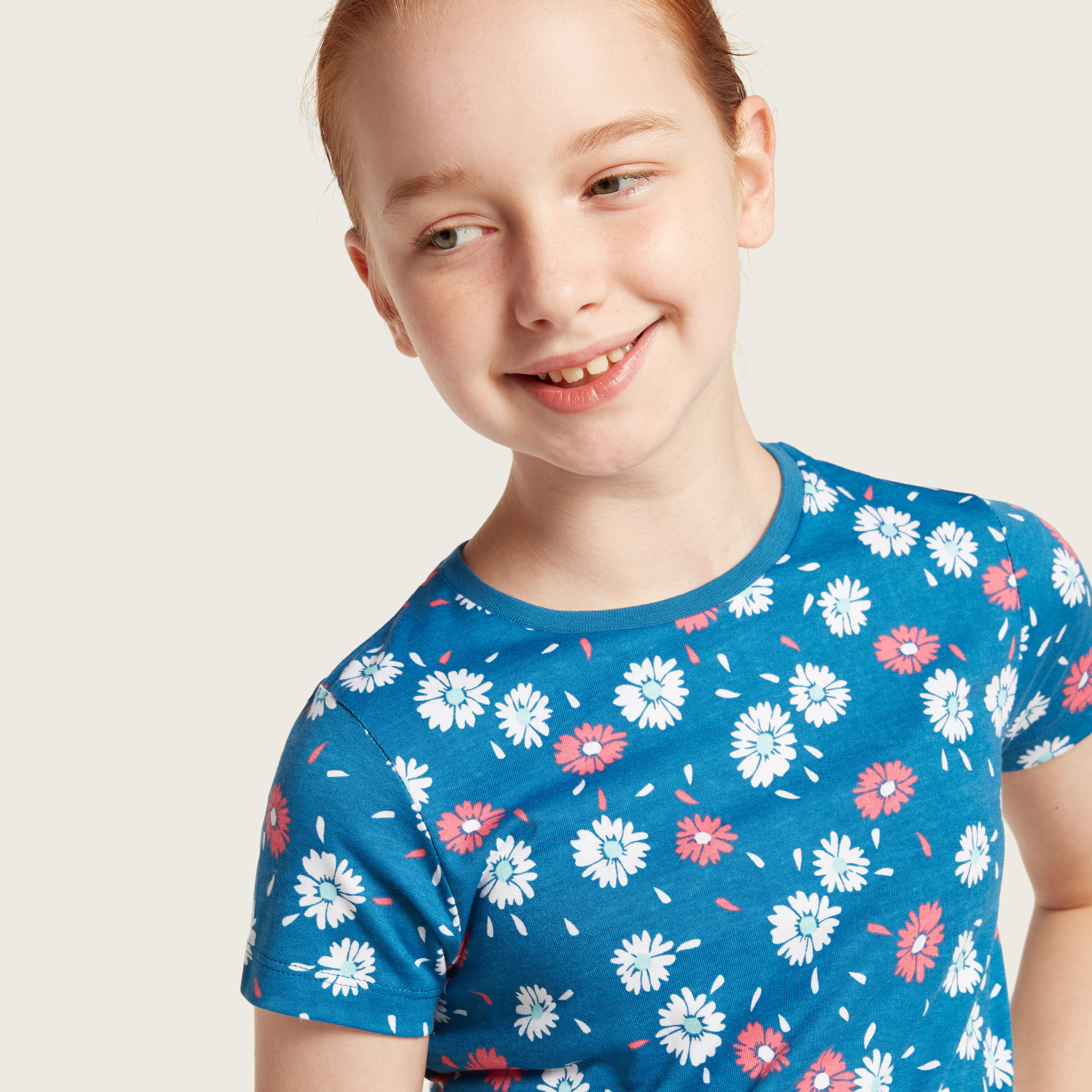 Juniors All Over Floral Print Crew Neck T-shirt with Short Sleeves-girls-clothing-schoolwear-tshirts-image-3