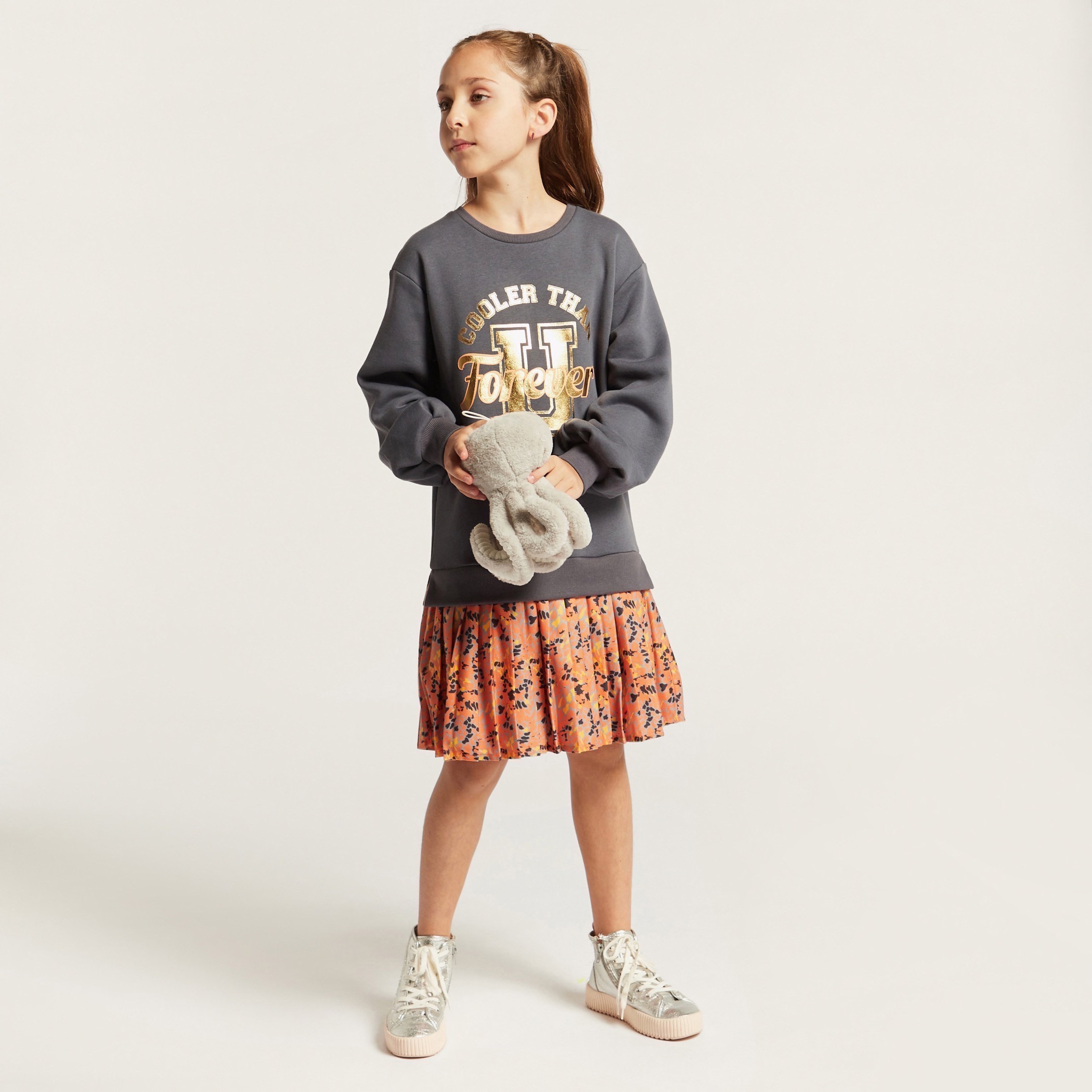 Juniors Graphic Print Knit Dress with Long Sleeves-girls-clothing-dressesandjumpsuits-image-3