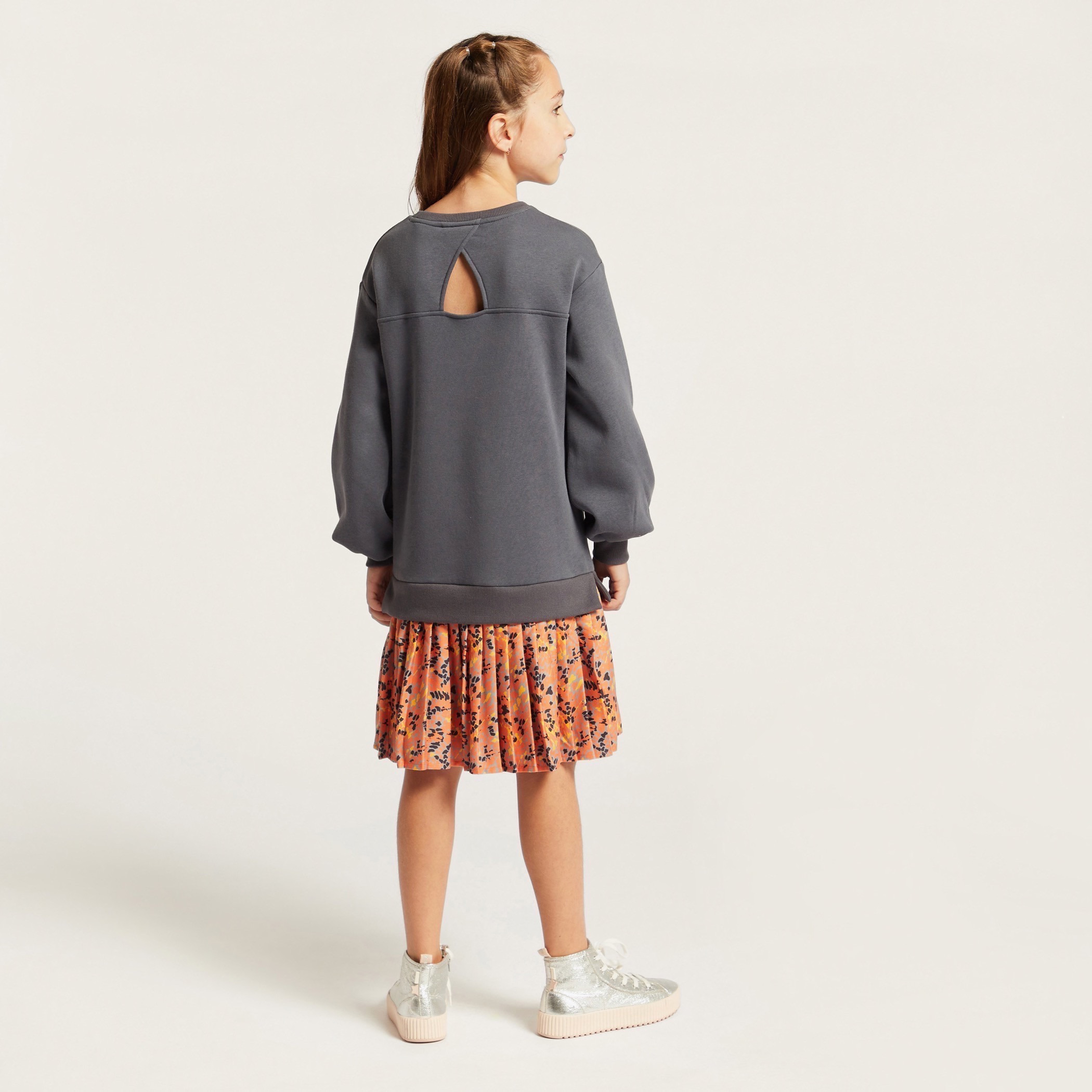 Juniors Graphic Print Knit Dress with Long Sleeves-girls-clothing-dressesandjumpsuits-image-4