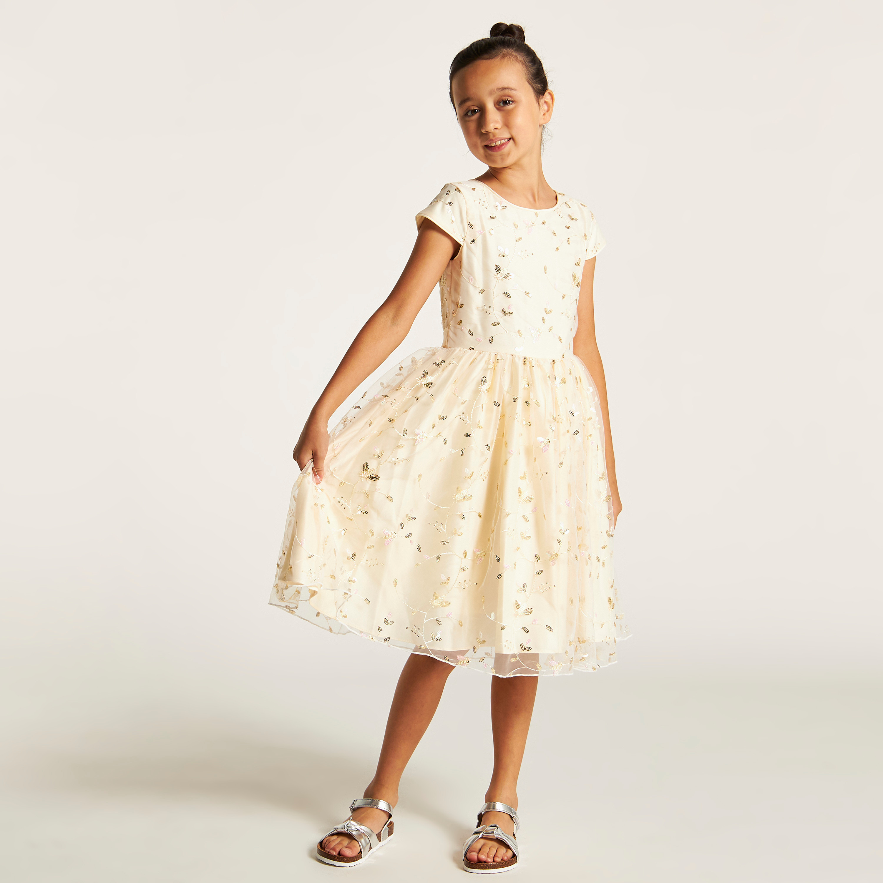 Cream dresses for juniors hotsell